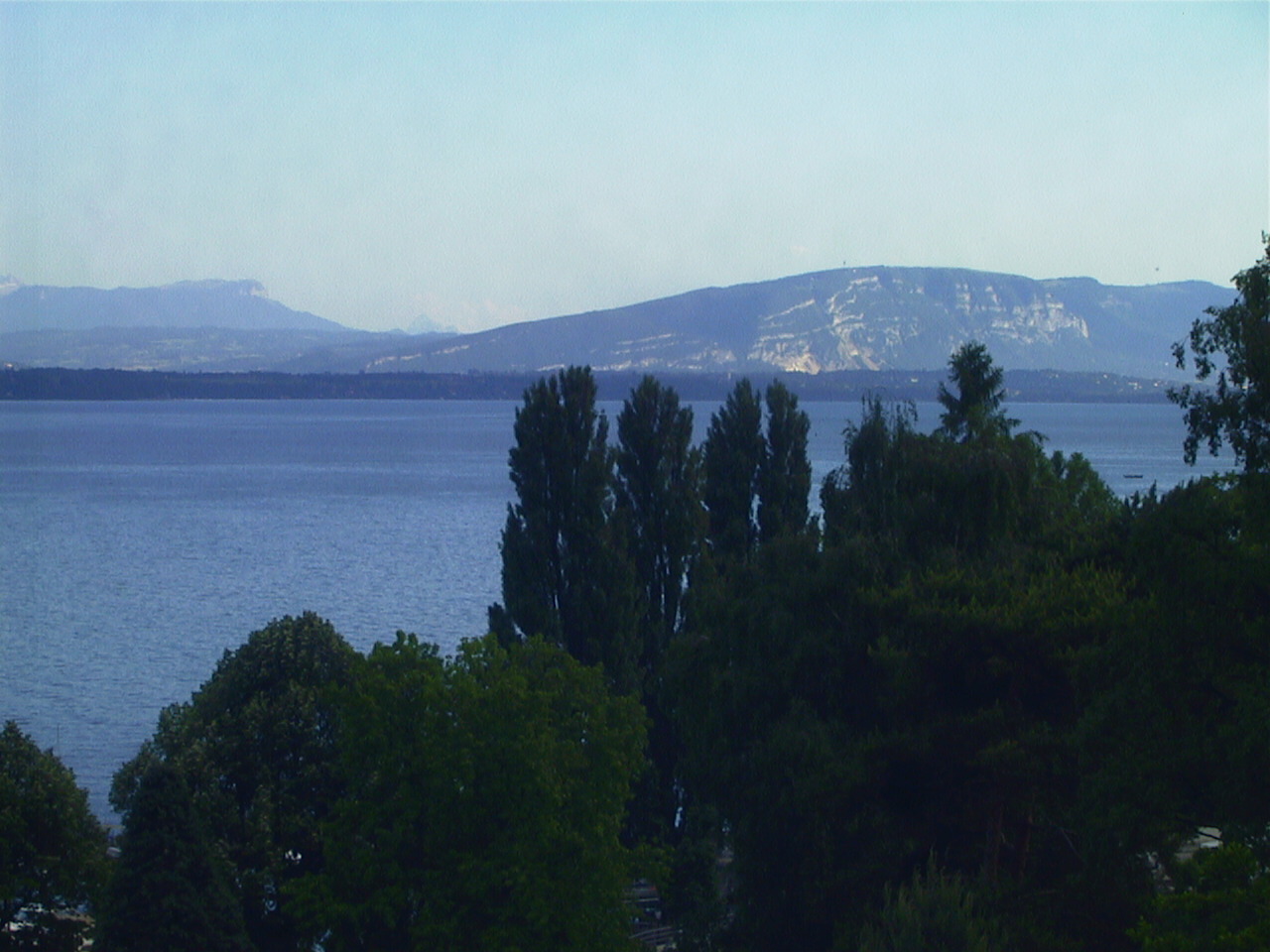 รูปถ่าย สวิสเซอร์แลนด์(Switzerland) นีออน(Nyon) 1999-06 3