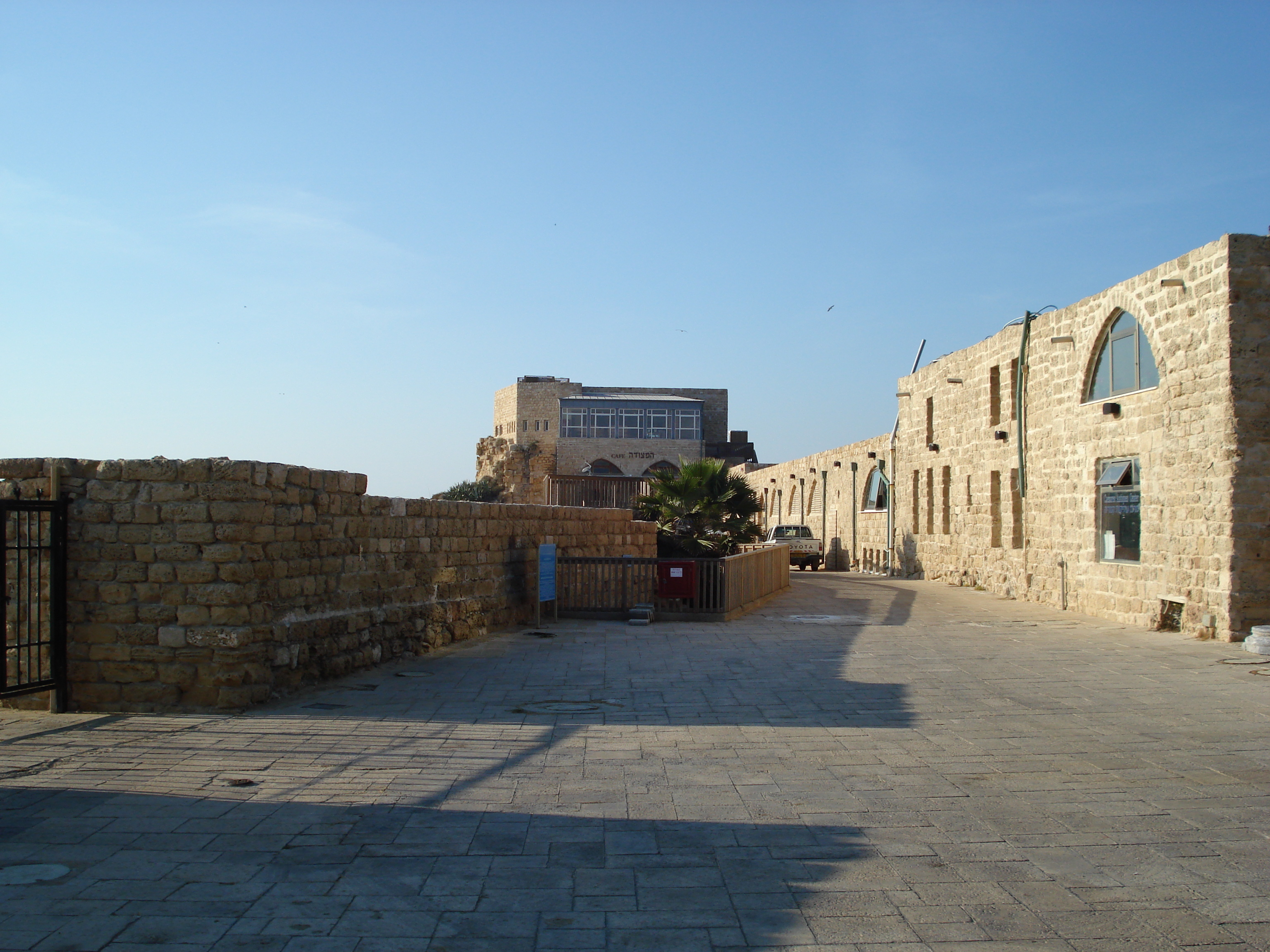 รูปถ่าย อิสราเอล(Israel) ซีซาร์เรีย(Caesarea) 2006-12 40