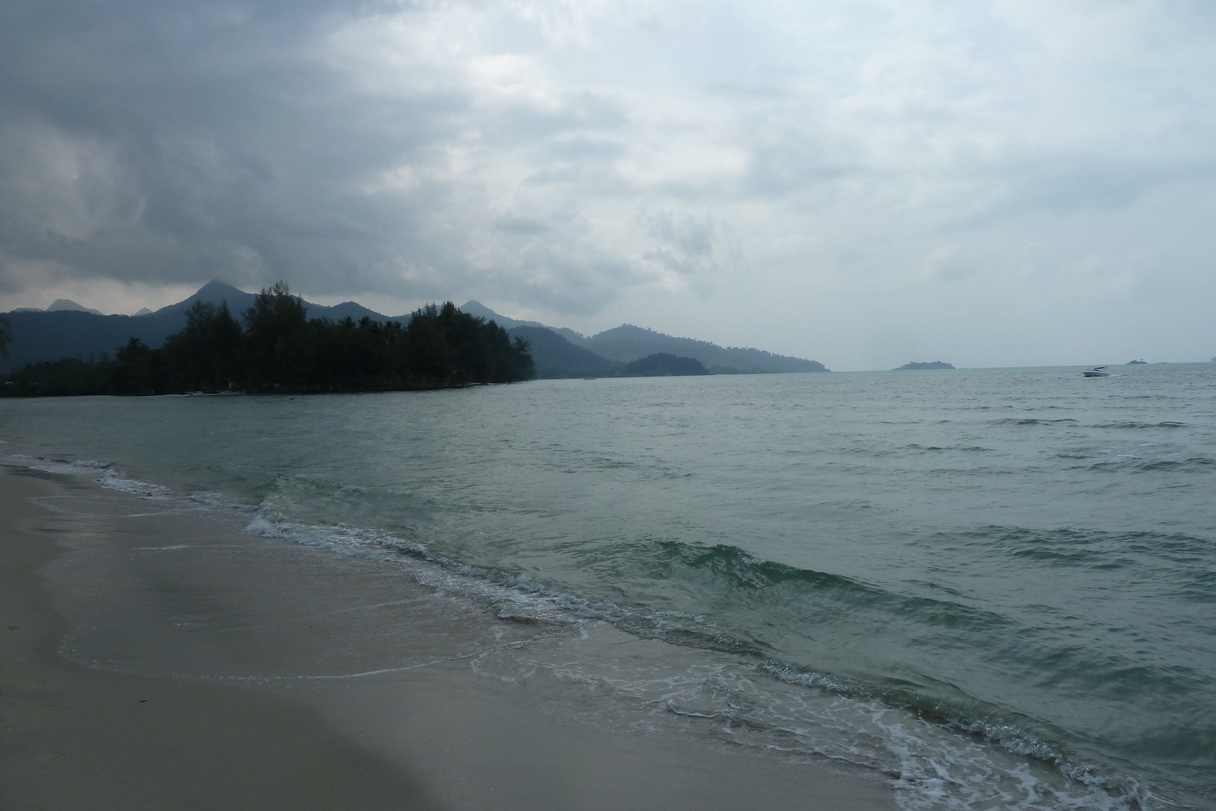 รูปถ่าย ไทย(Thailand) เกาะช้าง(Ko Chang) หาดคลองพร้าว(Klong Prao beach) 2011-02 67