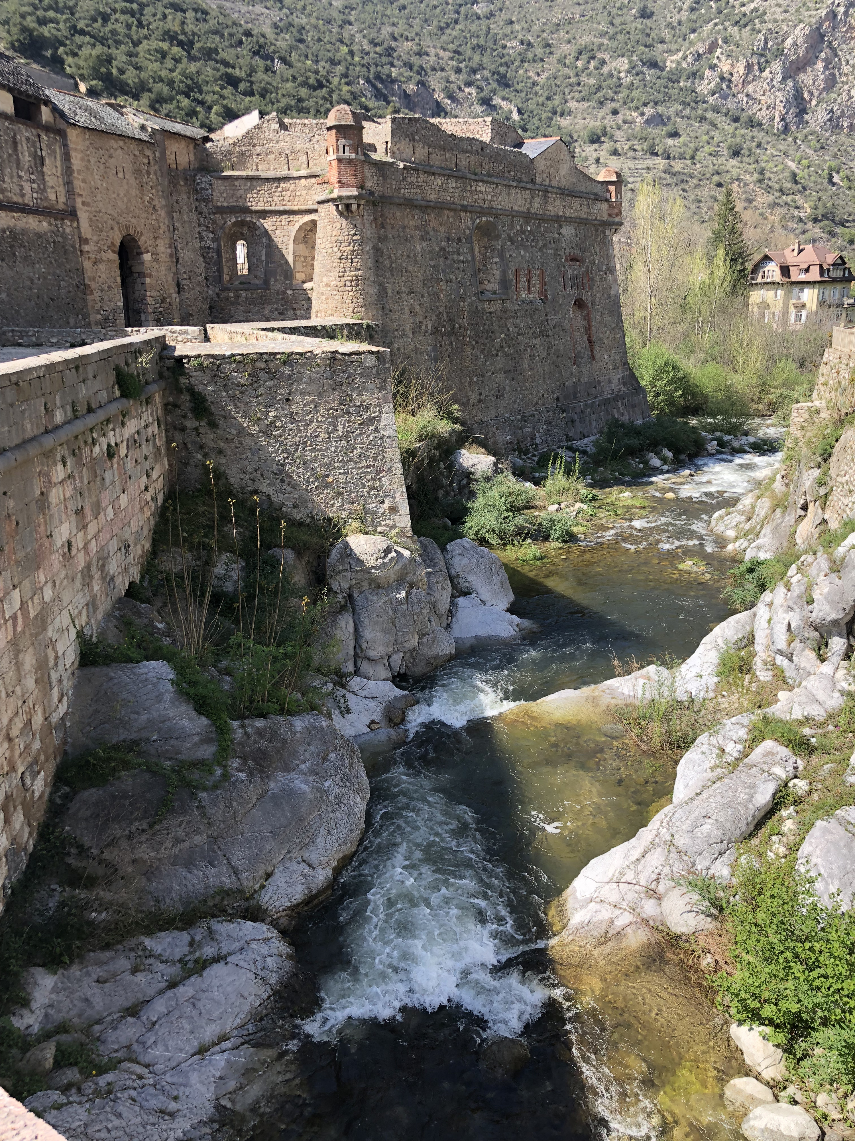 รูปถ่าย ฝรั่งเศส(France) วีลฟร็องช์-เดอ-กงฟล็อง(Villefranche de Conflent) 2018-04 54