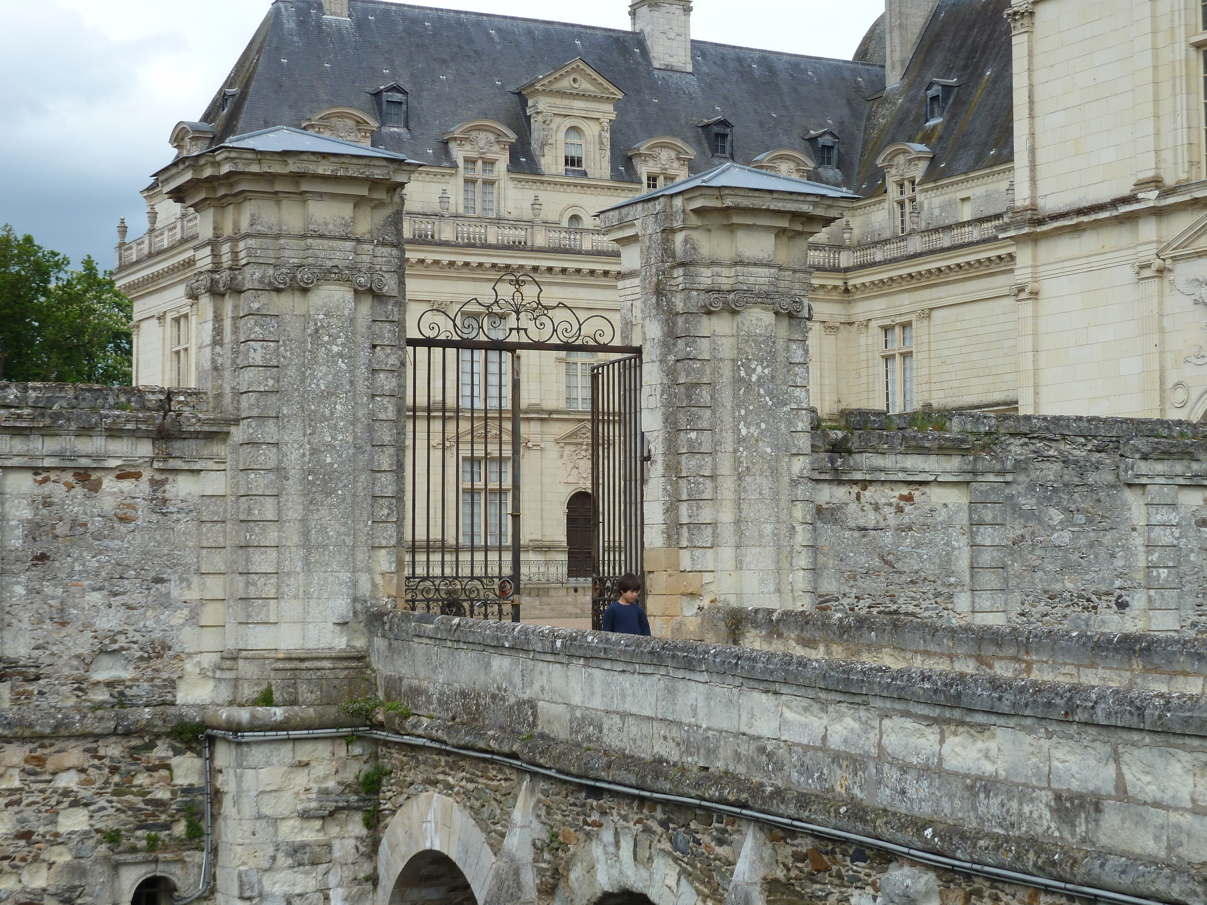 รูปถ่าย ฝรั่งเศส(France) ปราสาทแซร็อง(Serrant castle) 2010-04 13