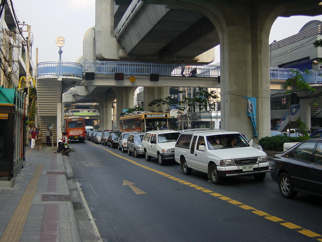 รูปถ่าย ไทย(Thailand) กรุงเทพมหานคร(Bangkok) 2001-03 13