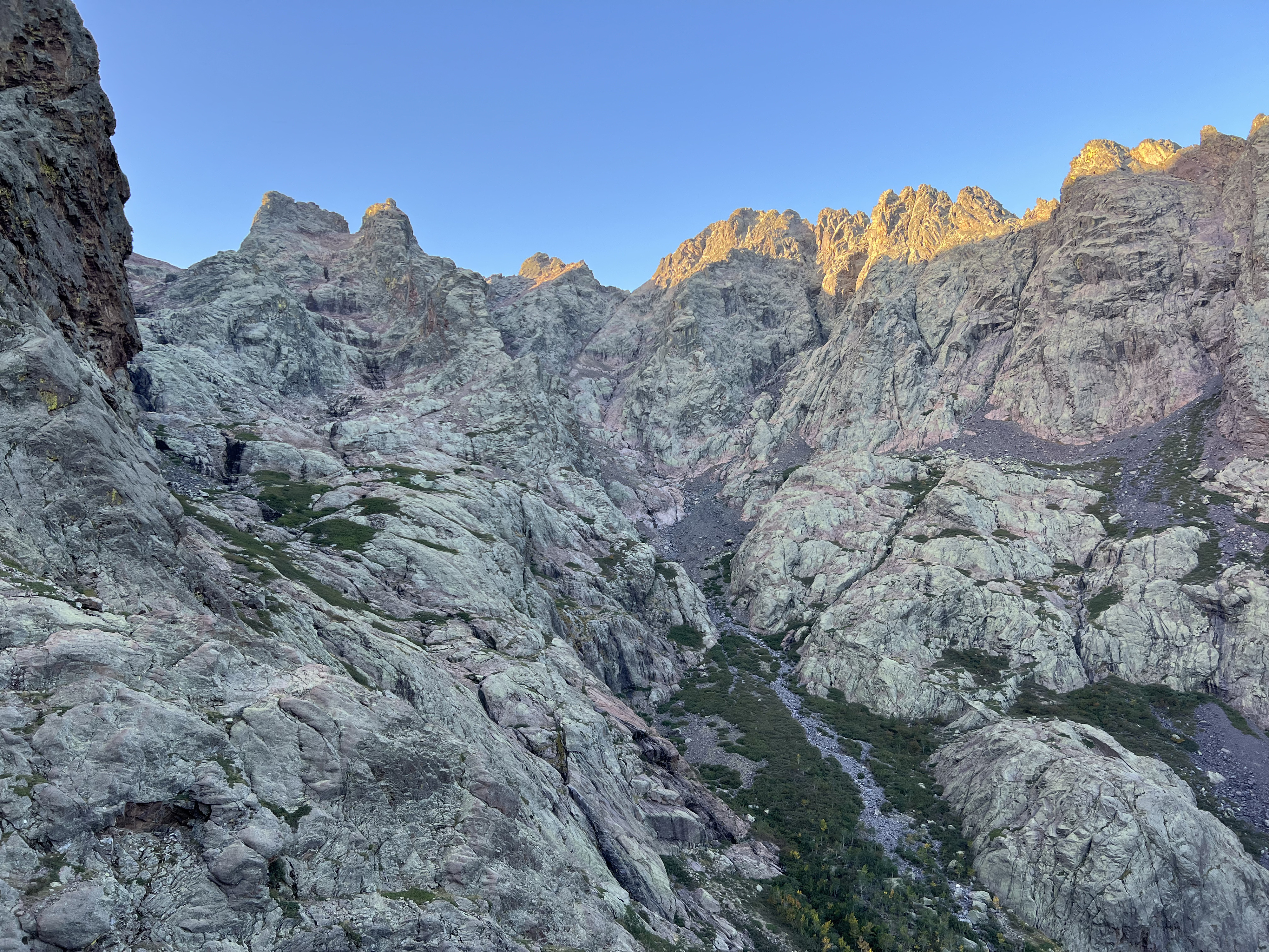รูปถ่าย ฝรั่งเศส(France) คอร์สิคา(Corsica) ภูเขามอนเตชินโต(Monte Cinto) 2023-10 39