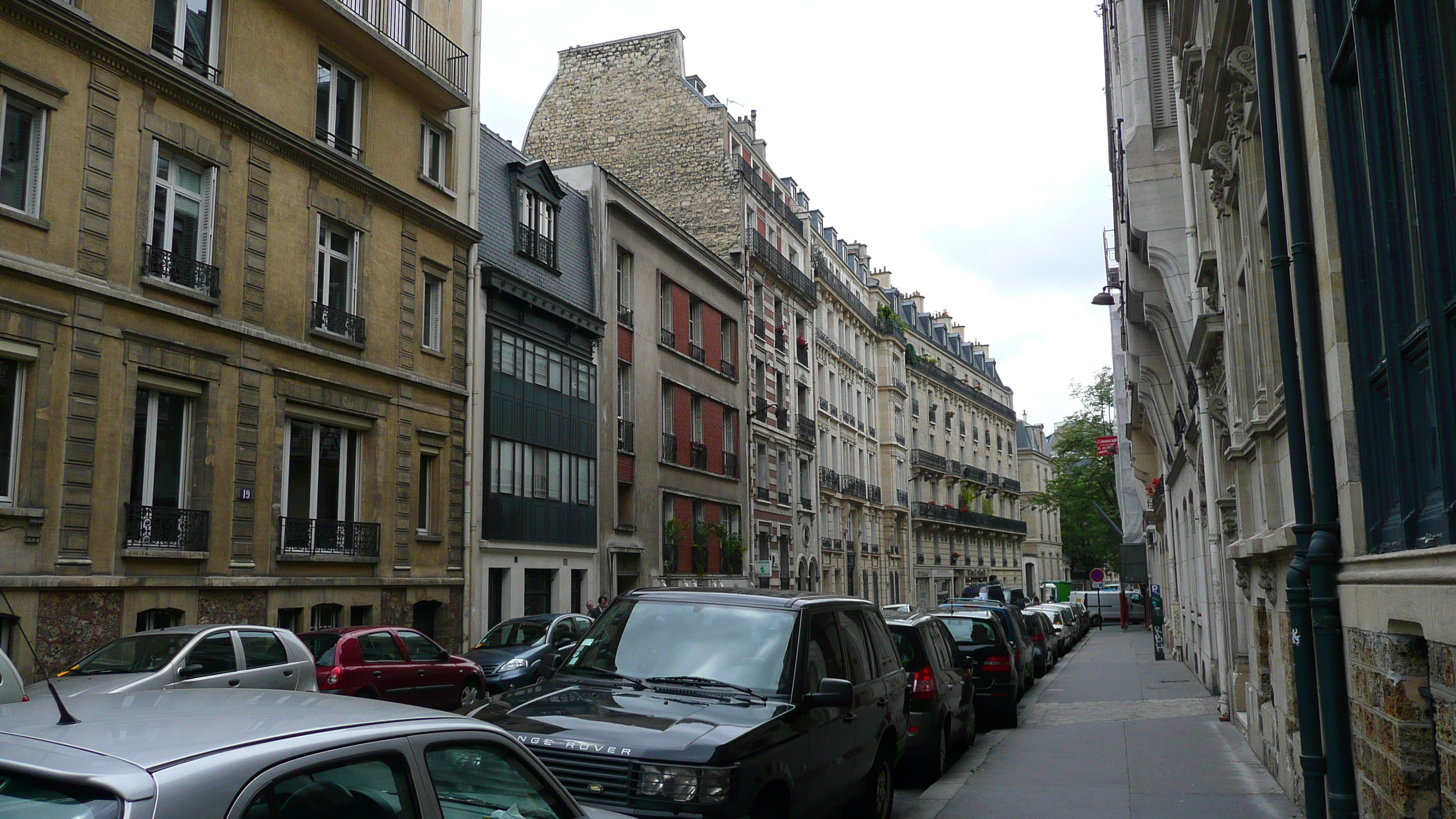รูปถ่าย ฝรั่งเศส(France) ปารีส(Paris) คุ้มที่ 17 (17th Arrondissement) ถนนเลวี(Rue Levis) 2007-05 21