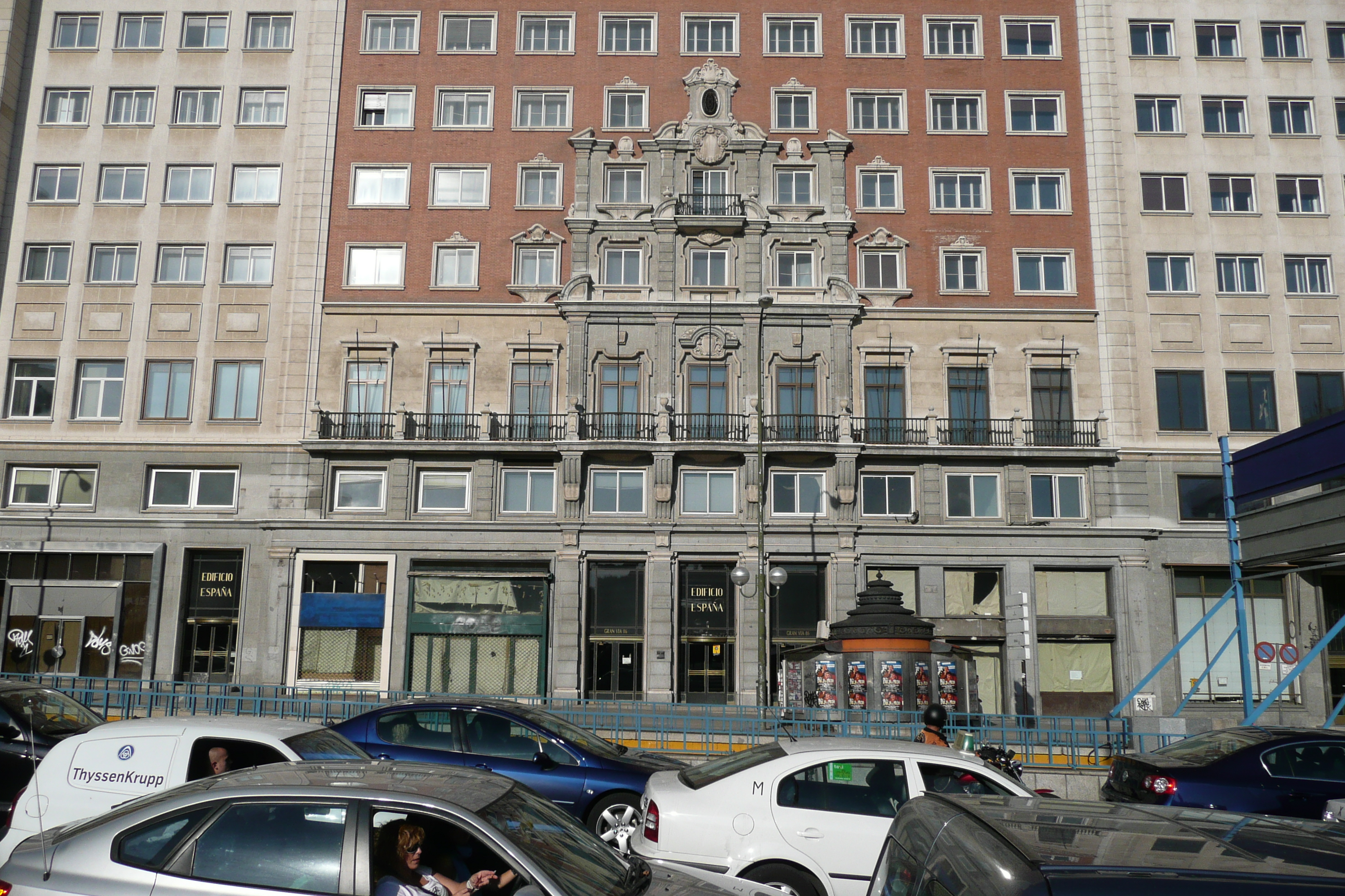 รูปถ่าย สเปน(Spain) มาดริค(Madrid) จัตุรัสเอสปัญญา(Plaza de Espana) 2007-09 1