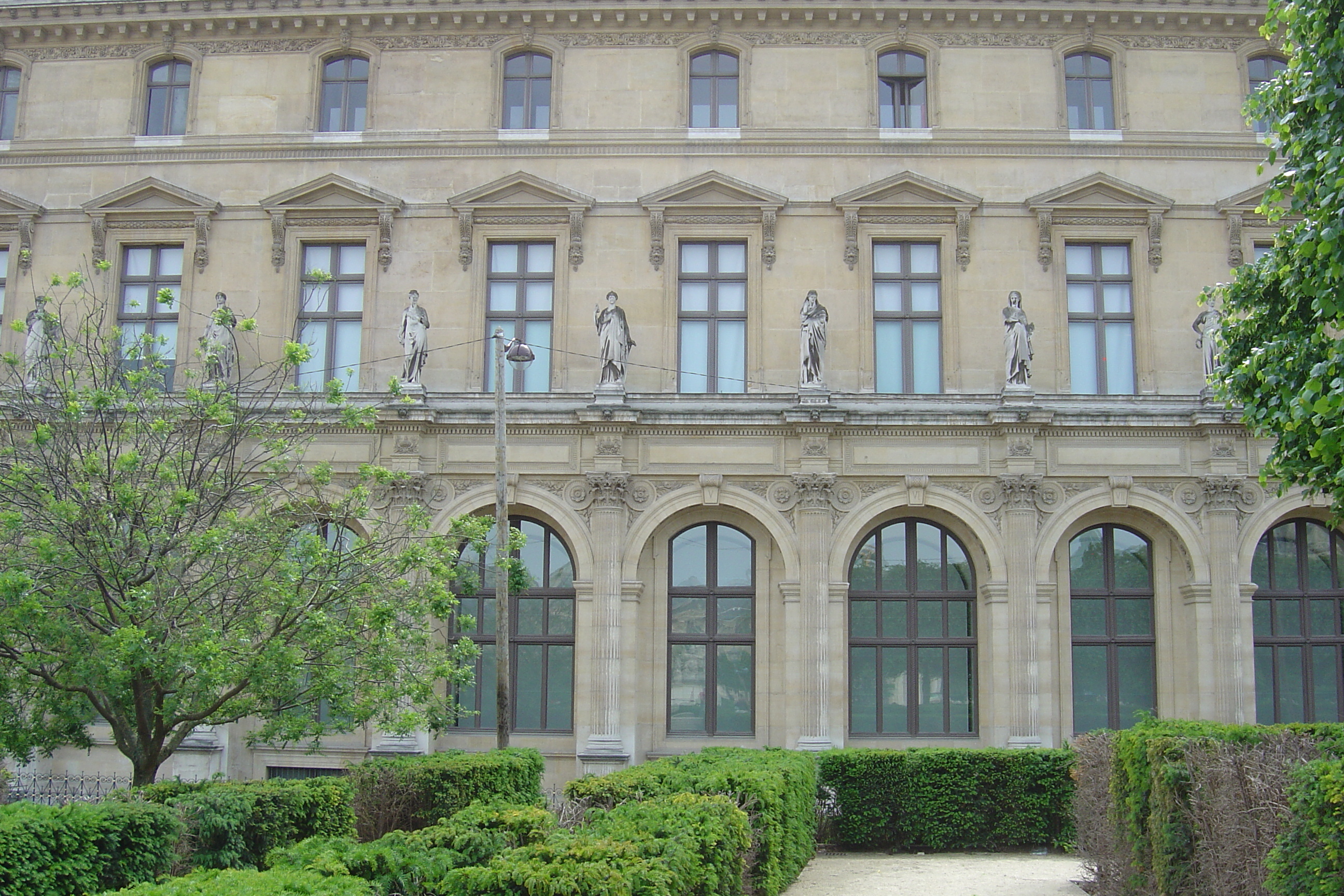 รูปถ่าย ฝรั่งเศส(France) ปารีส(Paris) สวนการูแซลแห่งลูฟวร์(Louvre Carrousel Garden) 2007-05 2