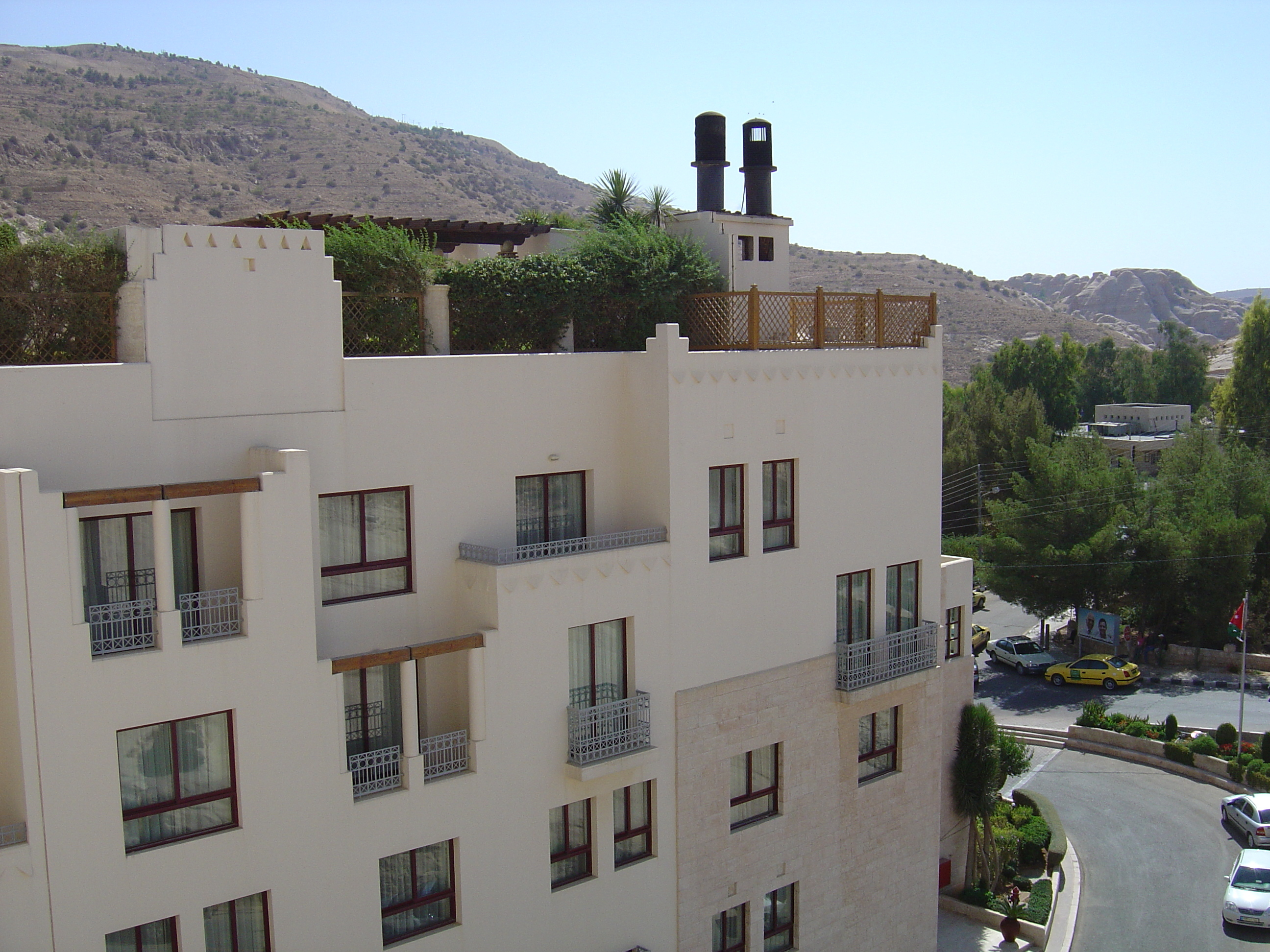 รูปถ่าย จอร์แดน(Jordan) เปตร้า(Petra) โรงแรมเมอเวนพิค(Movenpick Hotel) 2004-10 9