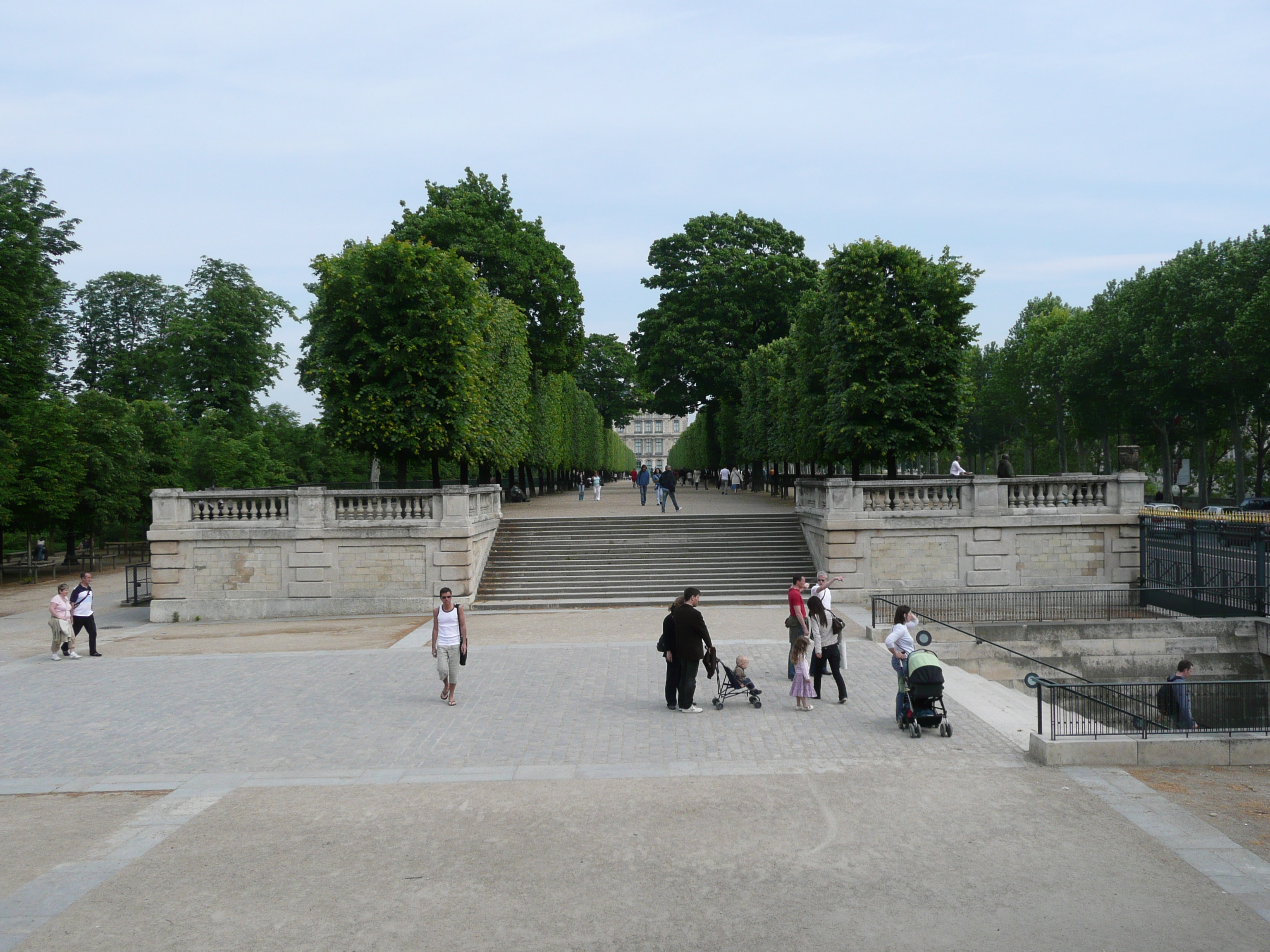 รูปถ่าย ฝรั่งเศส(France) ปารีส(Paris) สวนตุยเลอรี(Garden of Tuileries) 2007-05 141