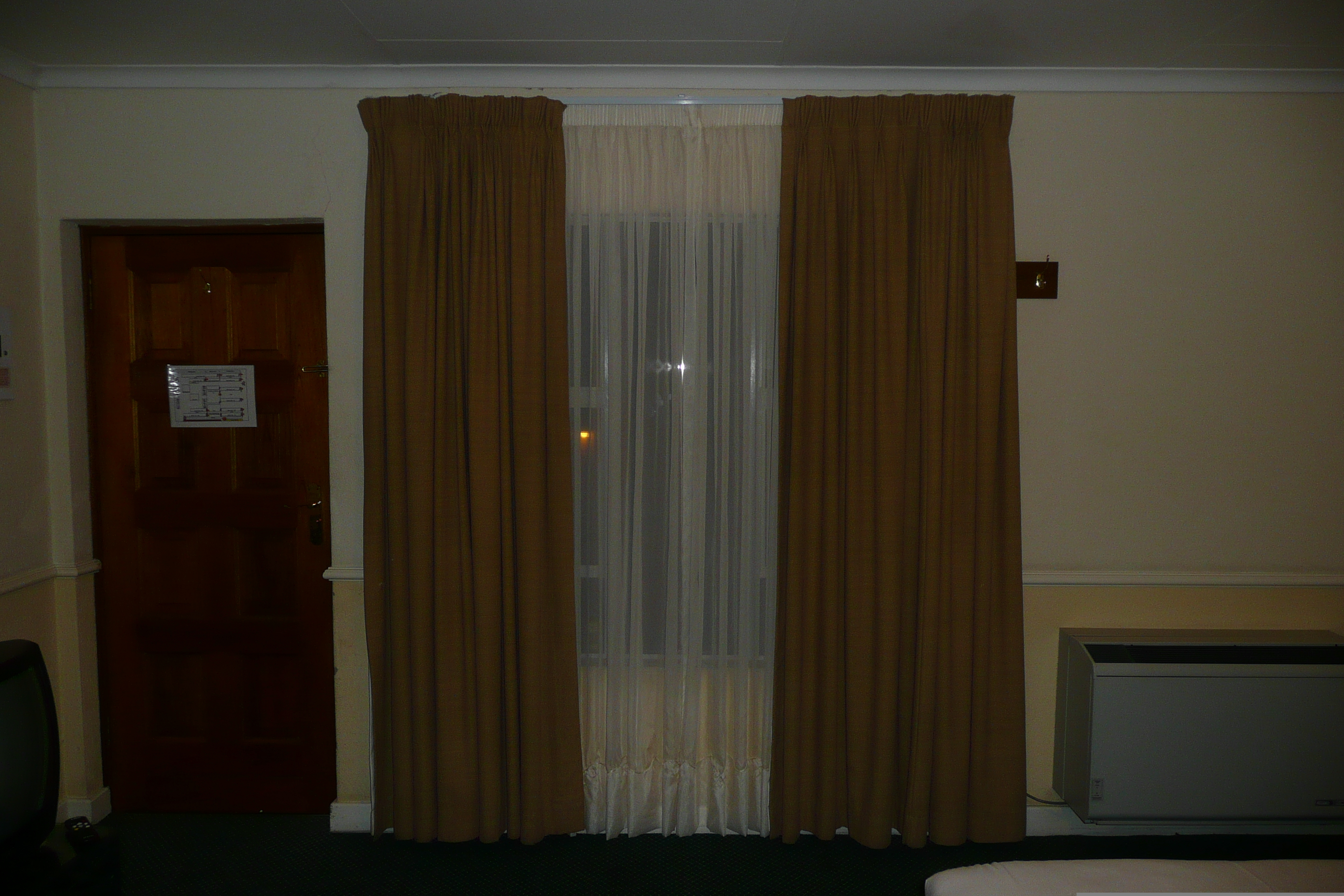 รูปถ่าย แอฟริกาใต้(South Africa) เนลสปรุต(Nelspruit) โรงแรมเมอร์เคียว(Mercure Hotel) 2008-09 25