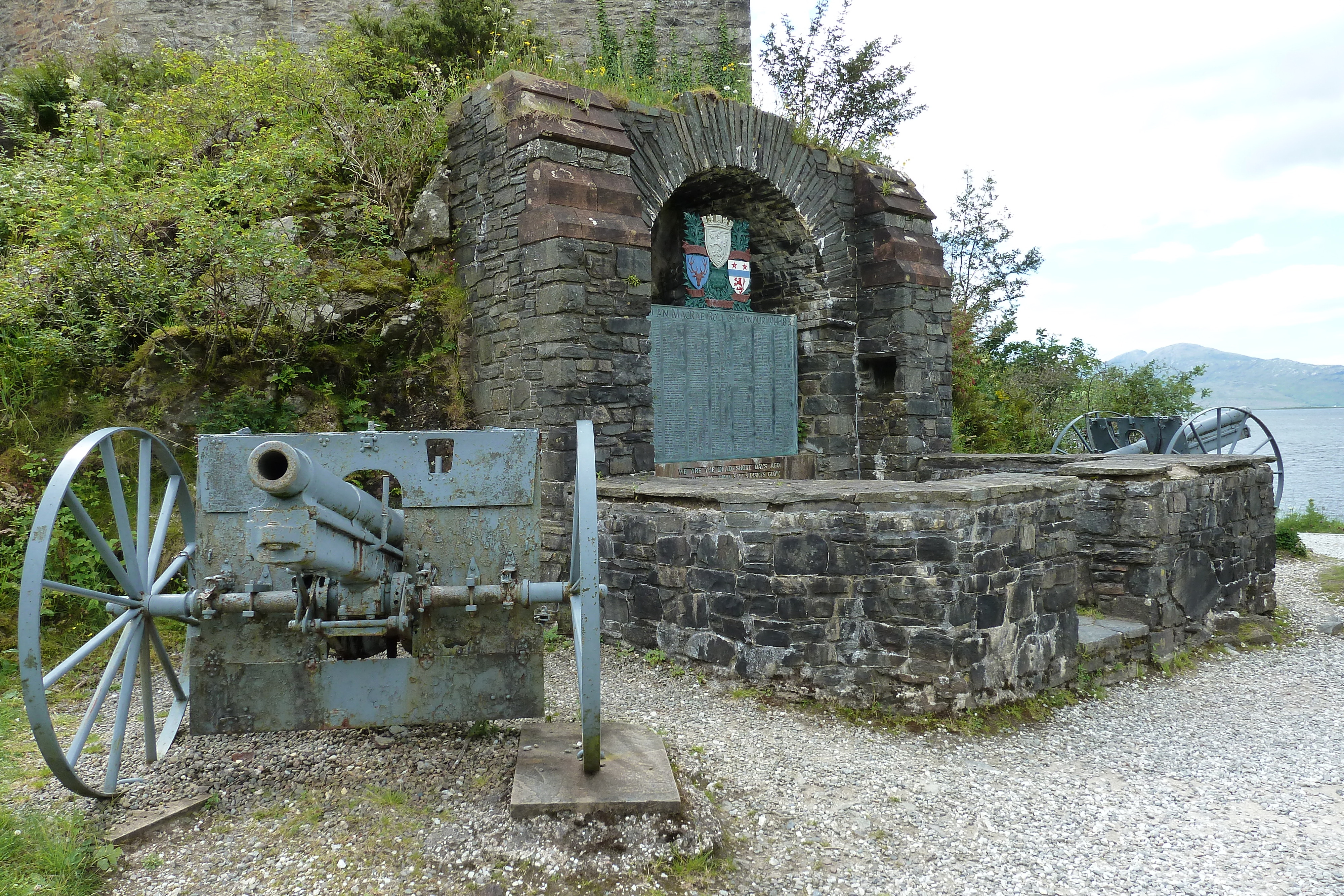 รูปถ่าย อังกฤษ(United Kingdom) สกอตแลนด์(Scotland) ปราสาทเอเลนโดนัน(Eilean Donan Castle) 2011-07 26