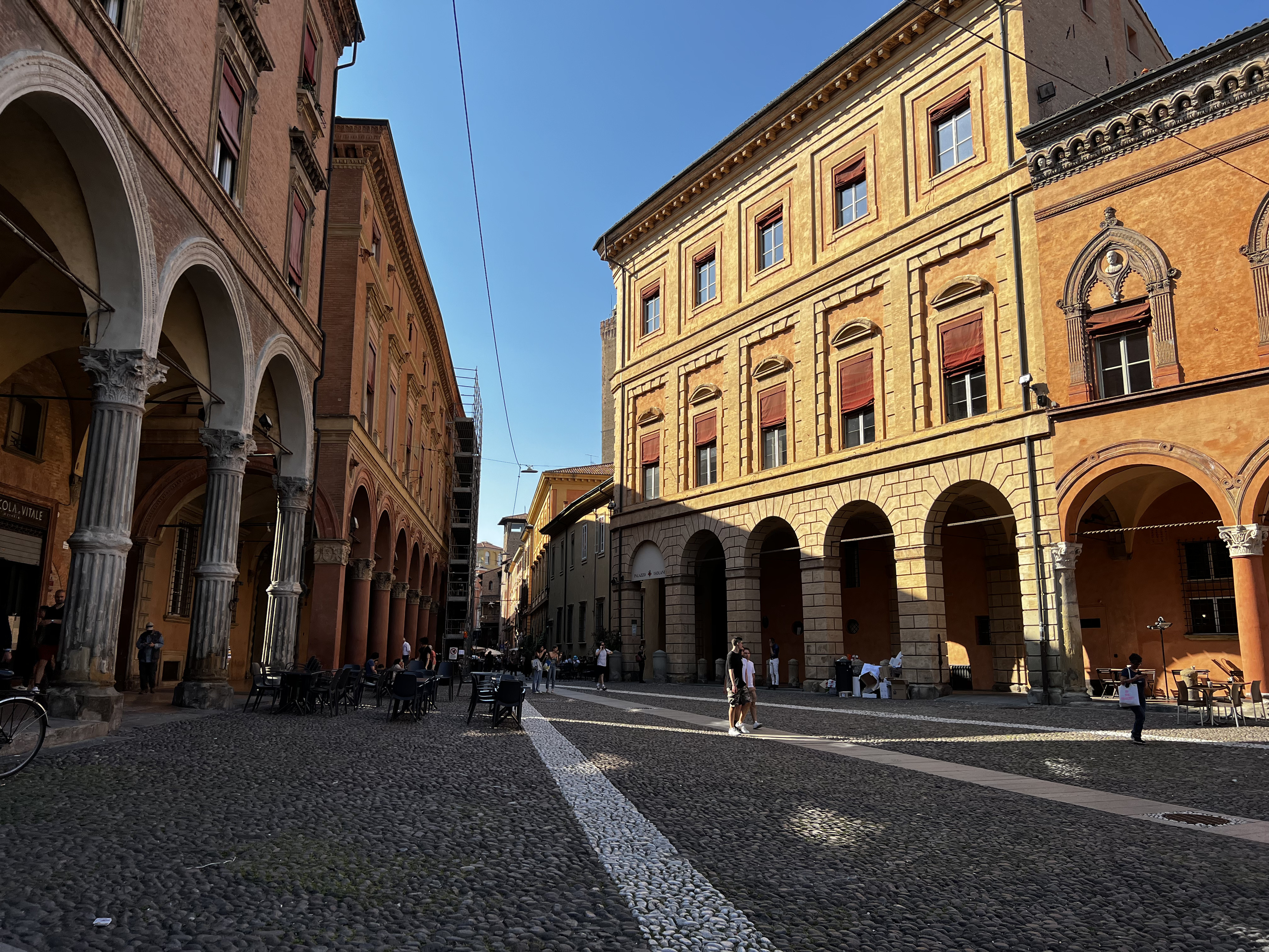รูปถ่าย อิตาลี(Italy) โบโลญญา(Bologna) 2022-05 27