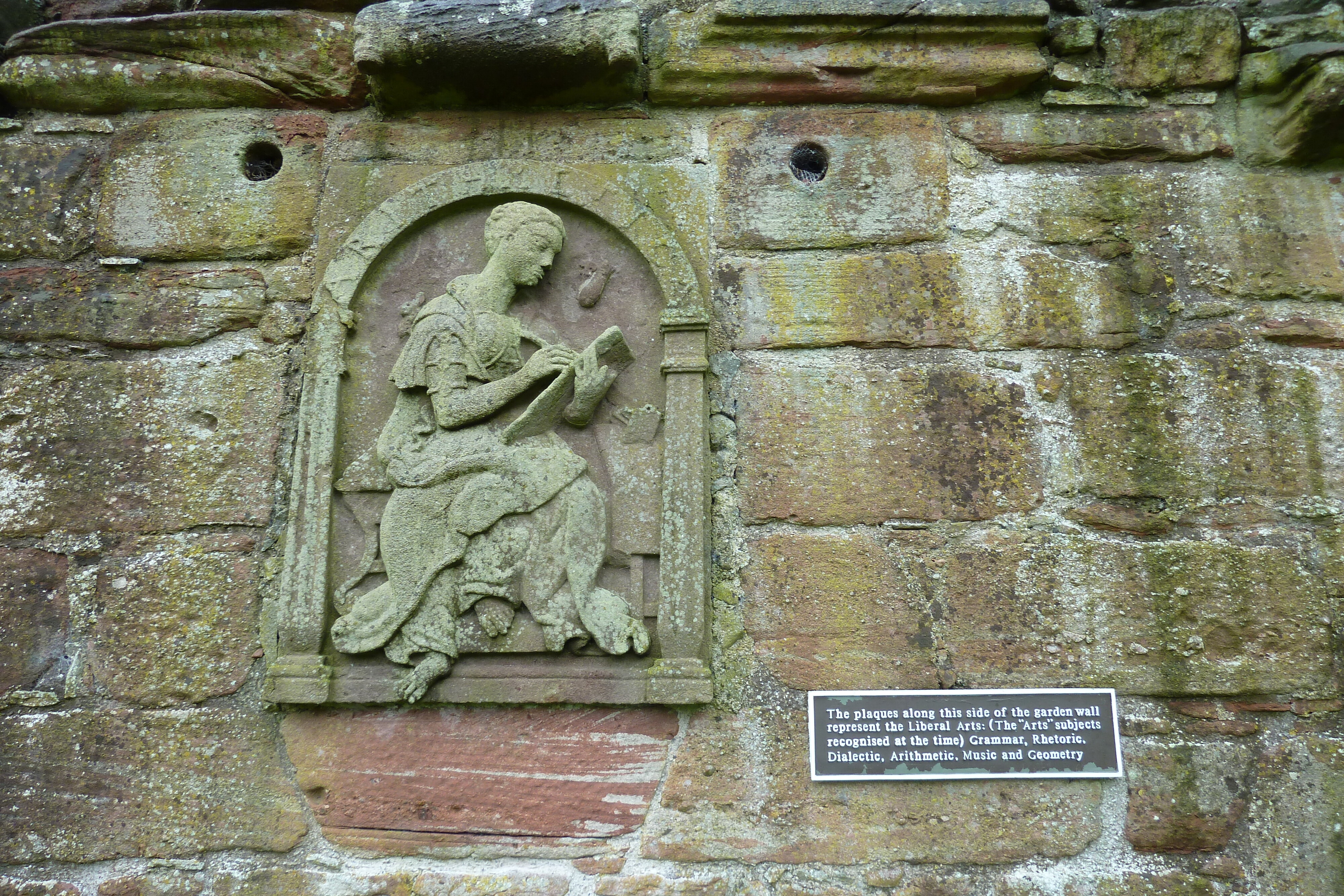 รูปถ่าย อังกฤษ(United Kingdom) สกอตแลนด์(Scotland) ปราสาทเอดเซล(Edzell Castle) 2011-07 55