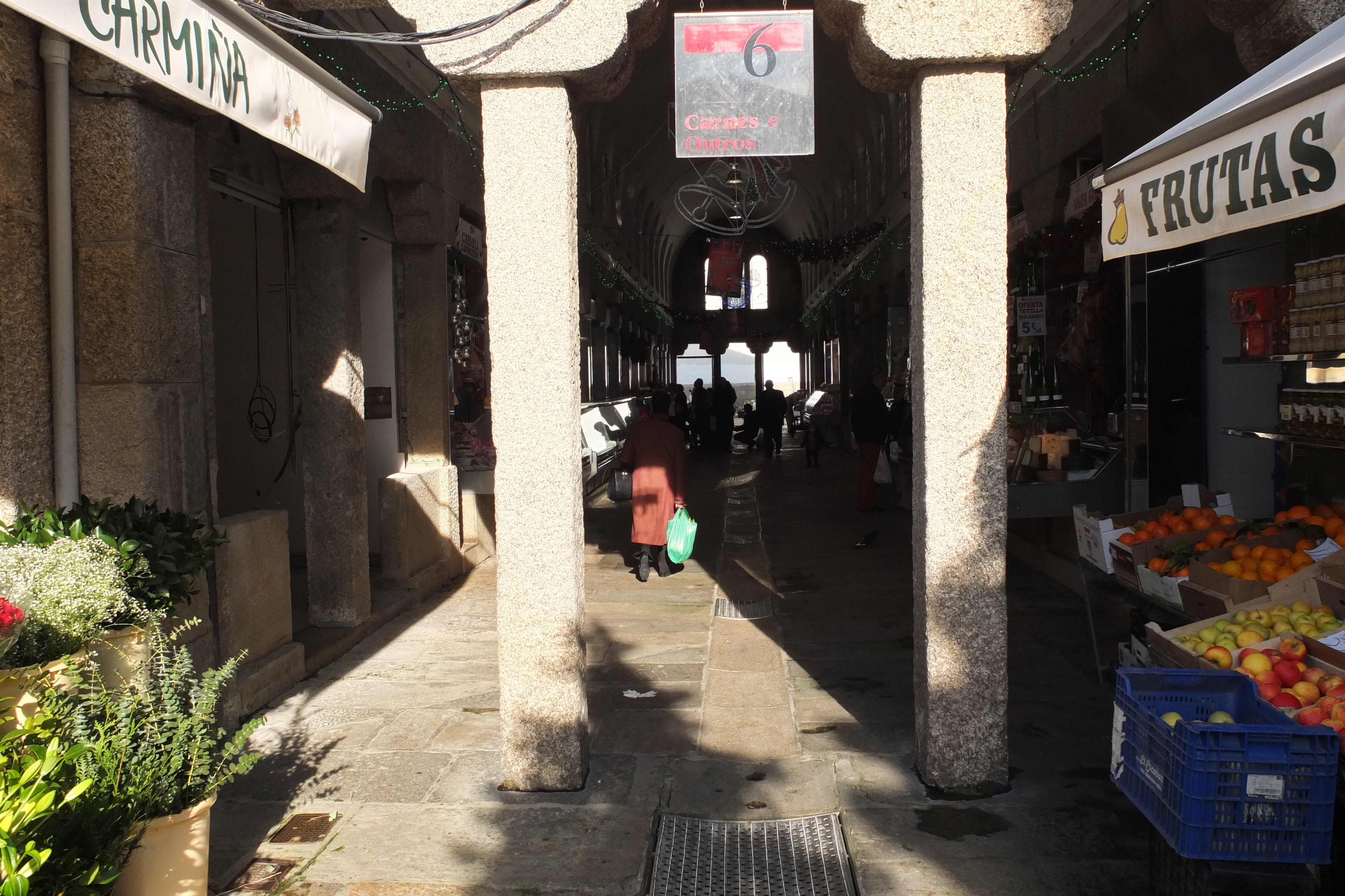 รูปถ่าย สเปน(Spain) ซานเตียโกเดกอมโปสเตลา(Santiago de Compostela) 2013-01 225