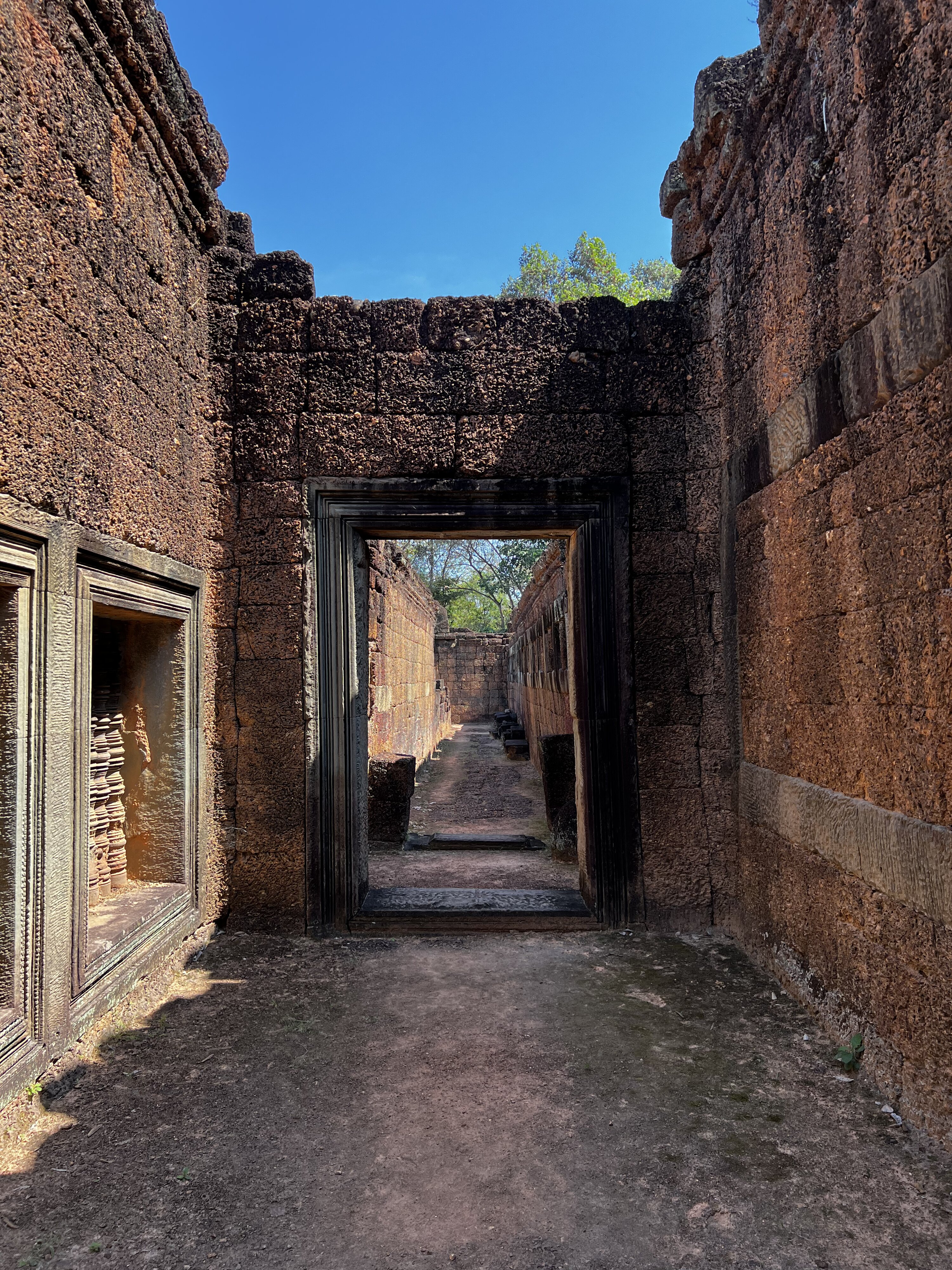 รูปถ่าย กัมพูชา(Cambodia) เสียมราฐ(Siem Reap) ปราสาทบันทายสำเหร่(Banteay Samre) 2023-01 51