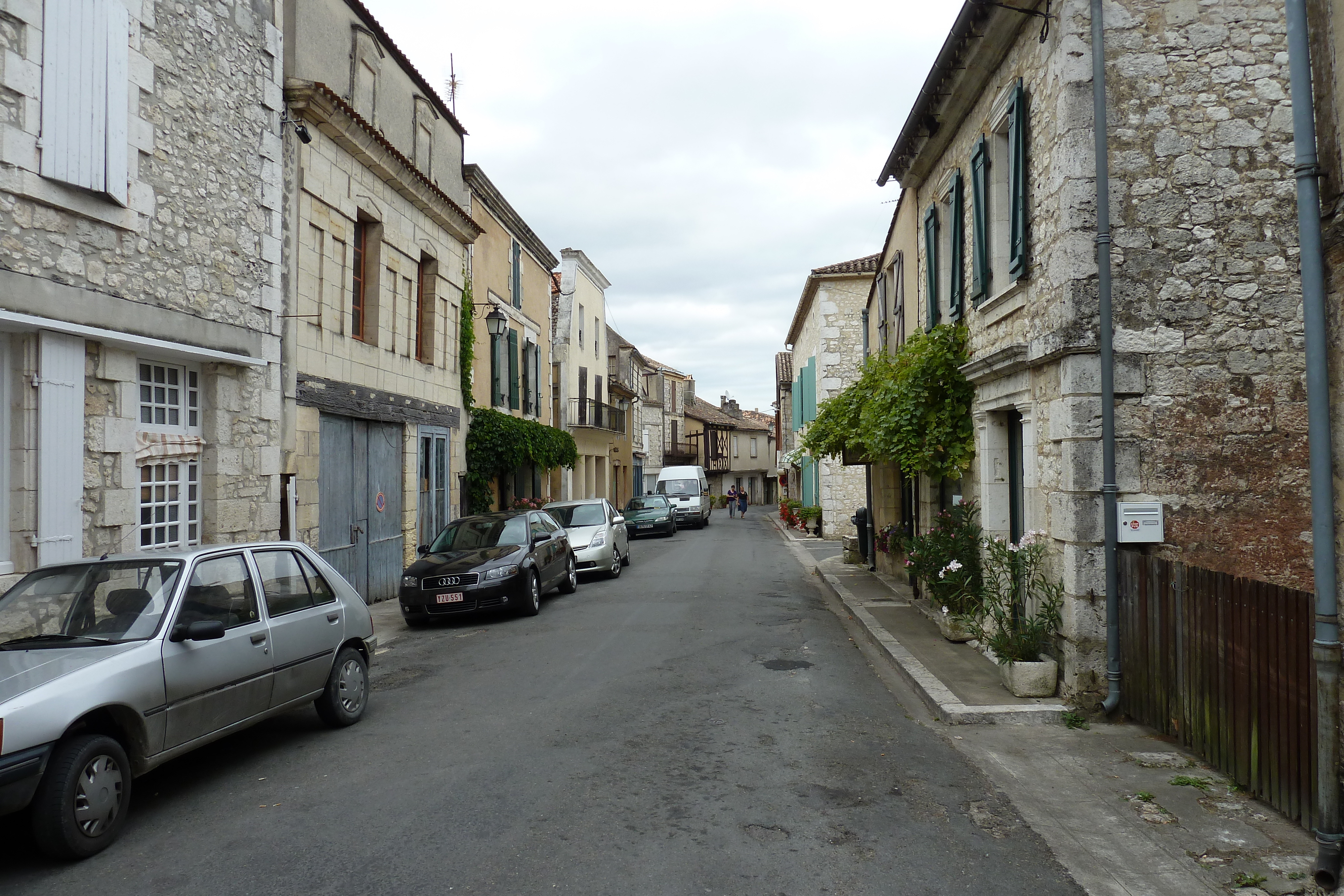 รูปถ่าย ฝรั่งเศส(France) อีซีฌัก(Issigeac) 2010-08 23