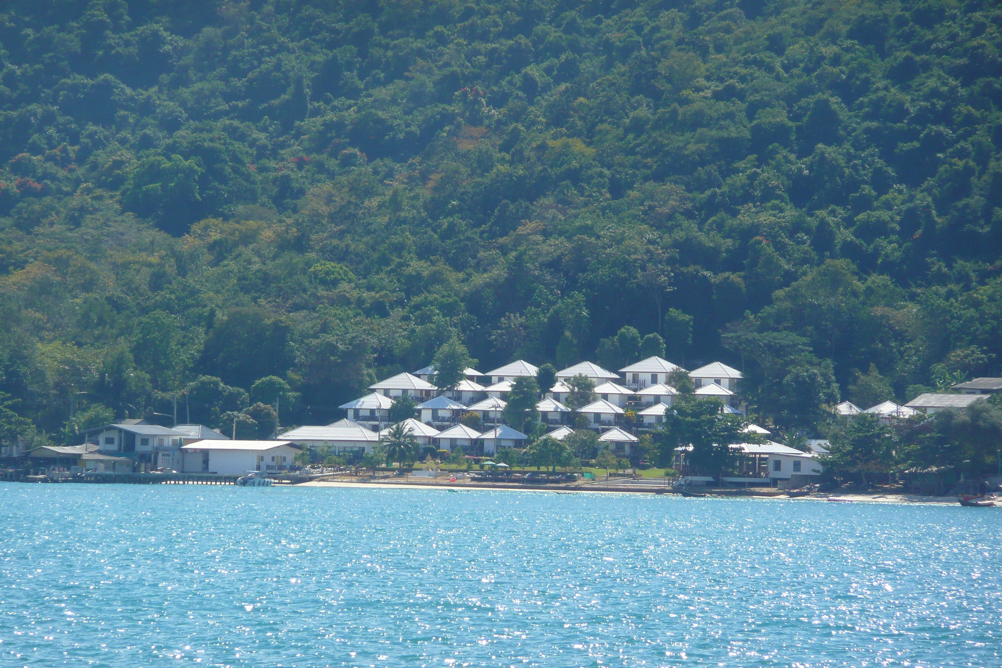 รูปถ่าย ไทย(Thailand) ถนนจากพัทยาไปเกาะเสม็ด(Pattaya to Ko Samet road) 2008-12 46