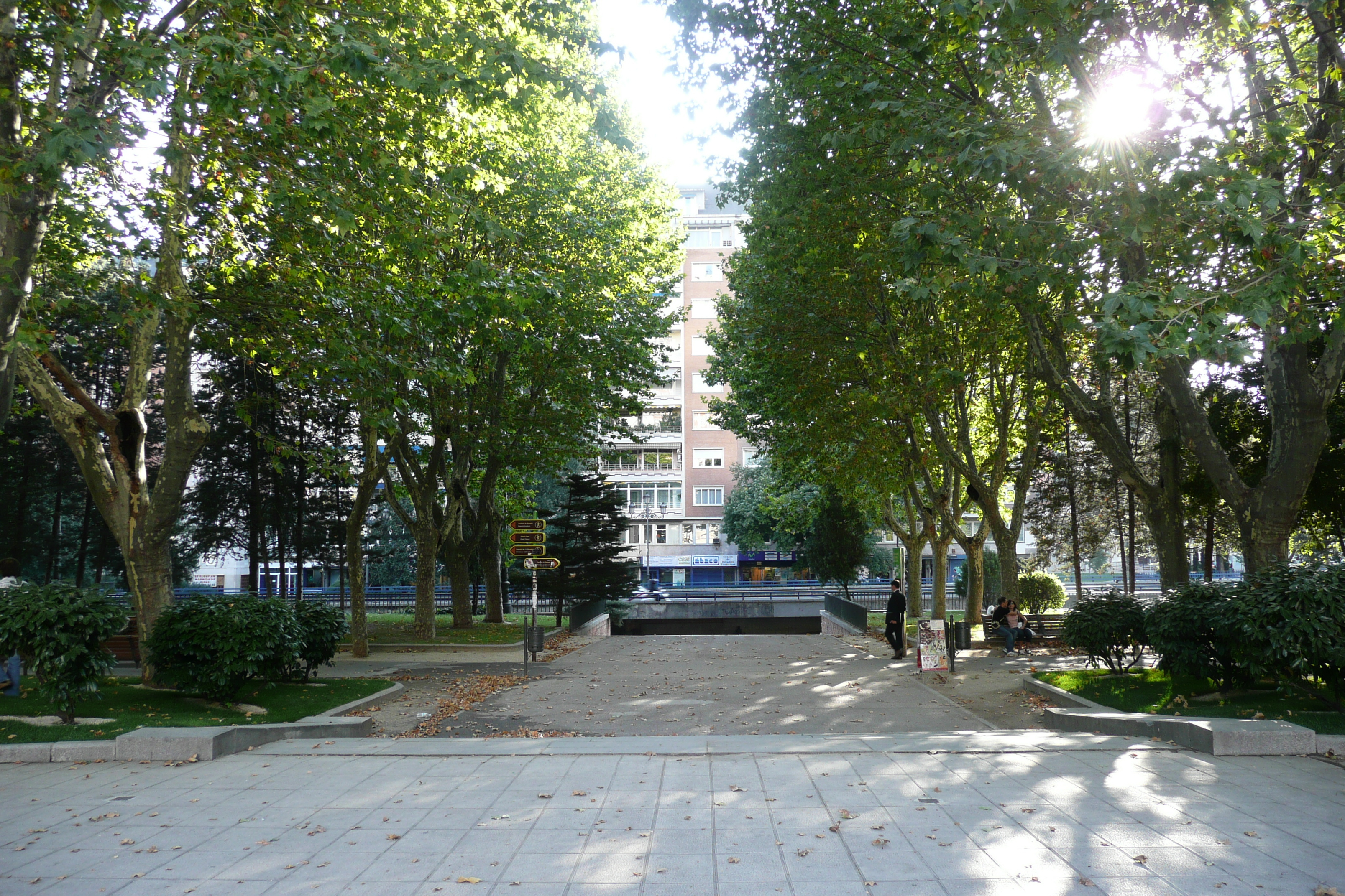 รูปถ่าย สเปน(Spain) มาดริค(Madrid) จัตุรัสเอสปัญญา(Plaza de Espana) 2007-09 61