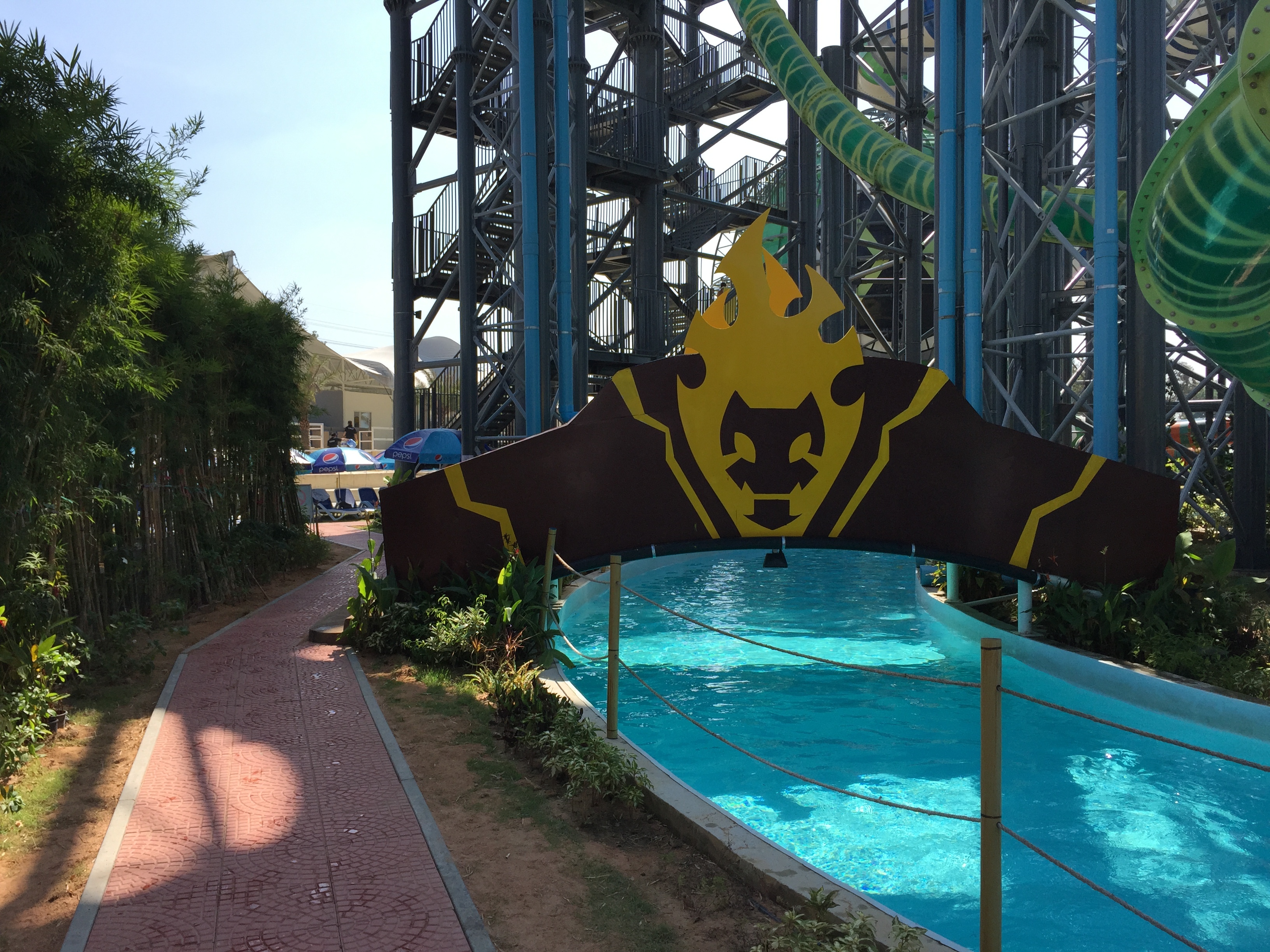 รูปถ่าย ไทย(Thailand) พัทยา(Pattaya) สวนน้ำการ์ตูนเน็ตเวิร์กอเมซอน(Cartoon Network Amazone Water Park) 2014-12 16