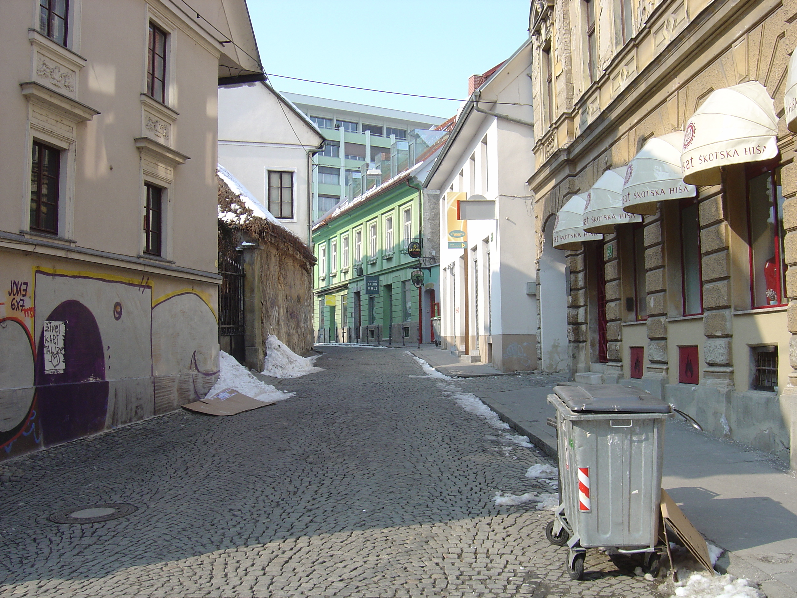 รูปถ่าย สโลวีเนีย(Slovenia) ลีอูบลีอานา(Ljubljana) 2005-03 31