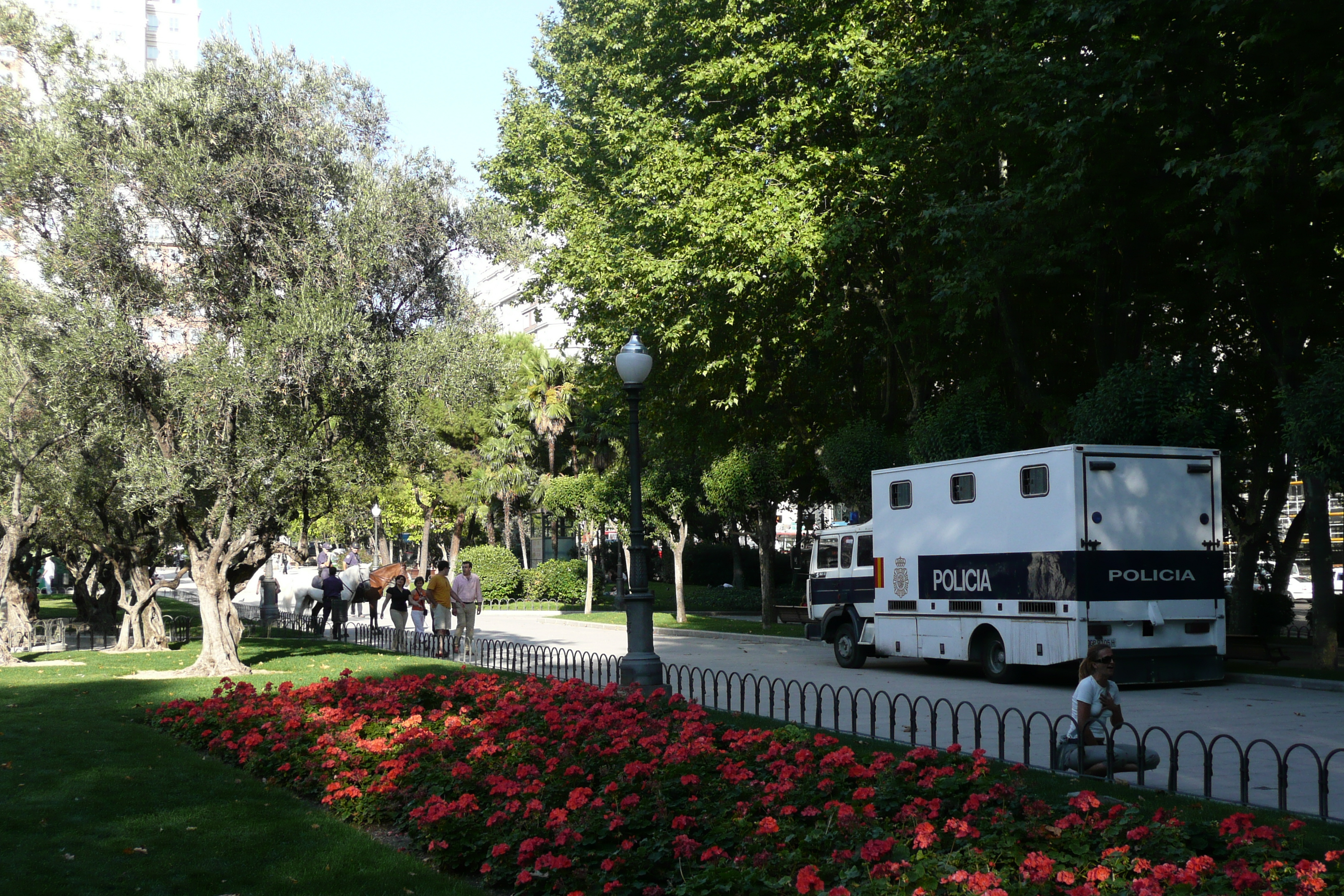 รูปถ่าย สเปน(Spain) มาดริค(Madrid) จัตุรัสเอสปัญญา(Plaza de Espana) 2007-09 15