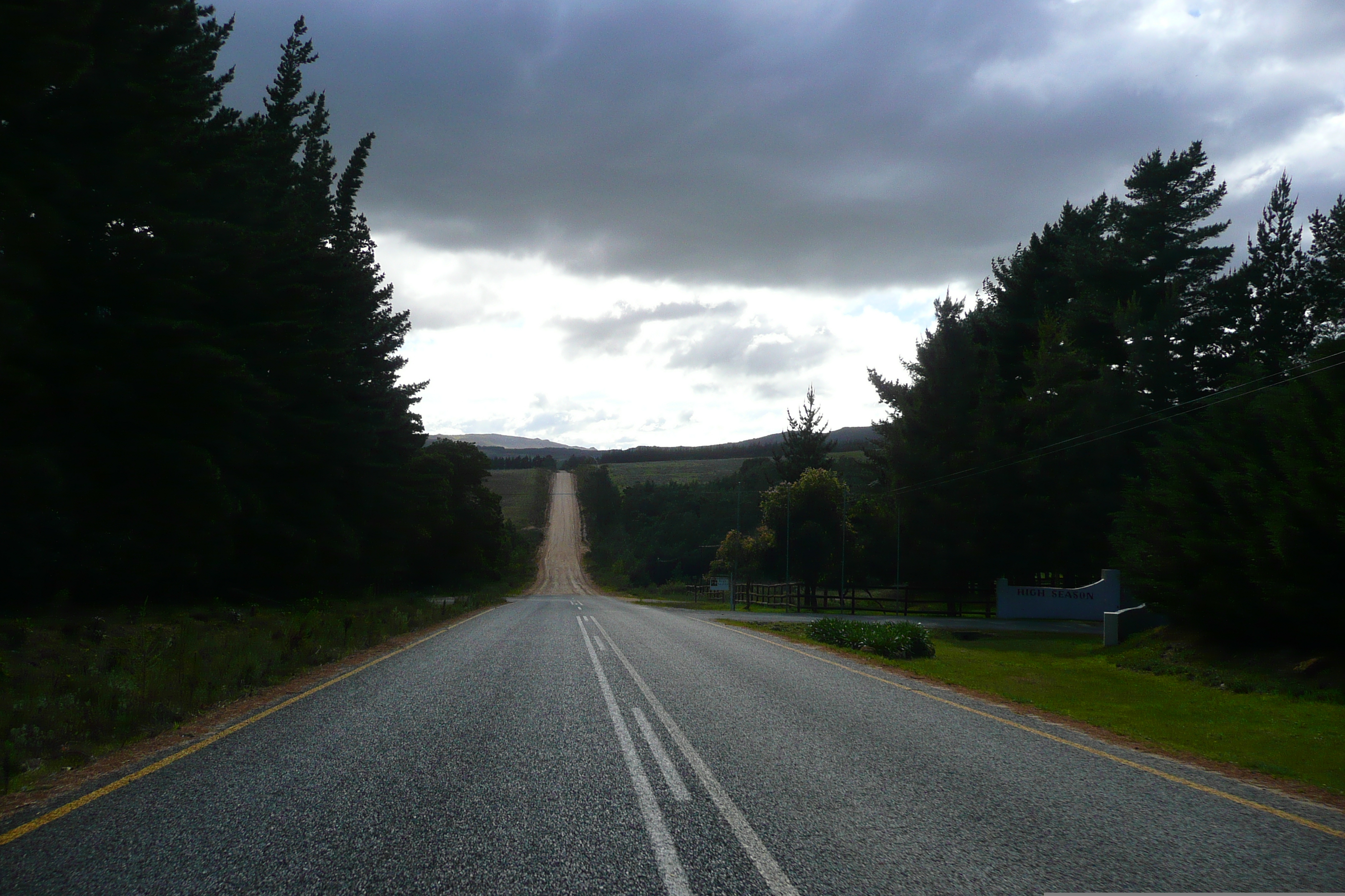 รูปถ่าย แอฟริกาใต้(South Africa) ถนนจากเฮอร์มานัสไปไนส์นา(Harmanus to Knysna road) 2008-09 27