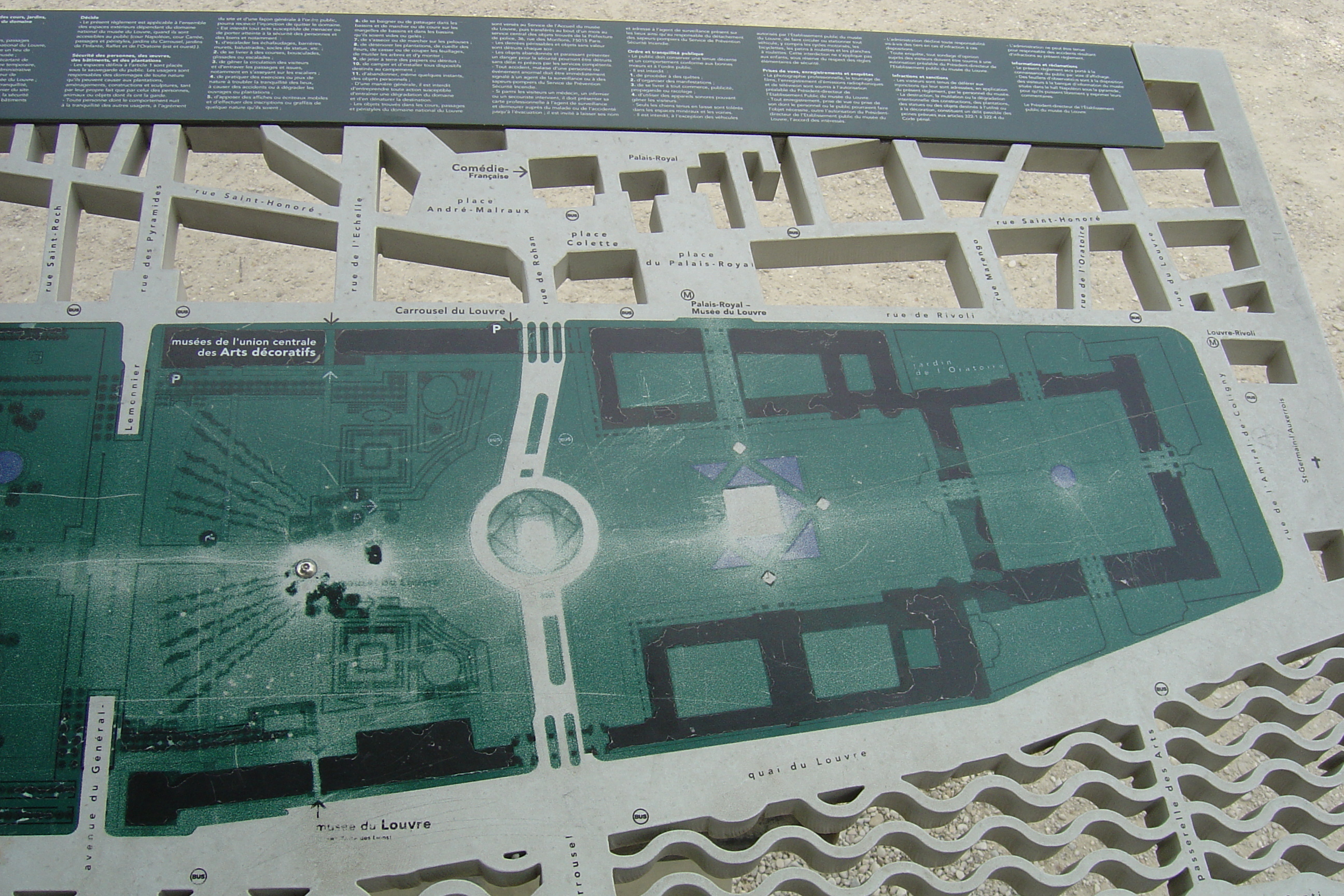 รูปถ่าย ฝรั่งเศส(France) ปารีส(Paris) สวนการูแซลแห่งลูฟวร์(Louvre Carrousel Garden) 2007-05 36