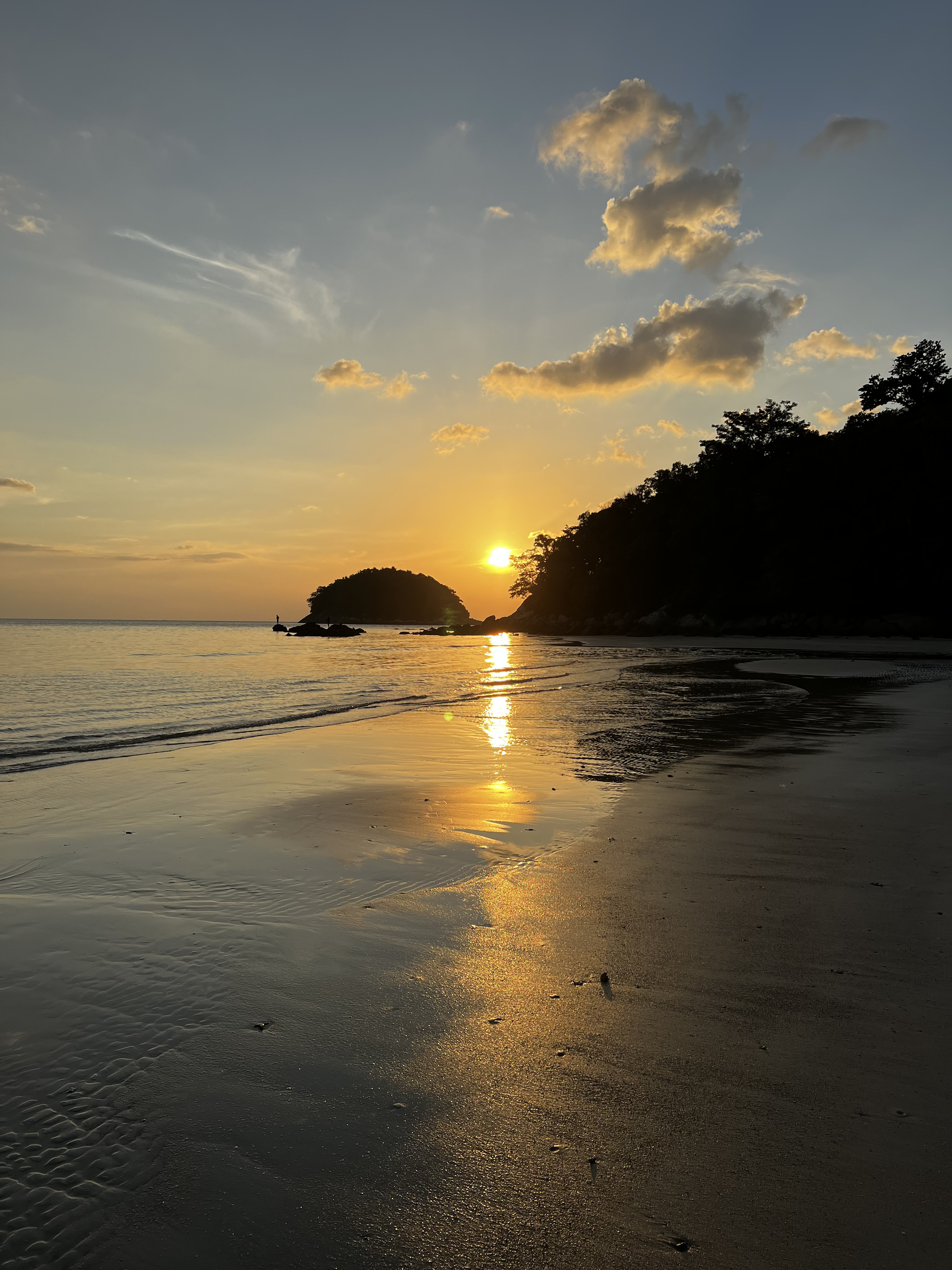รูปถ่าย ไทย(Thailand) ภูเก็ต(Phuket) หาดกะตะ(Kata Beach) 2021-12 14