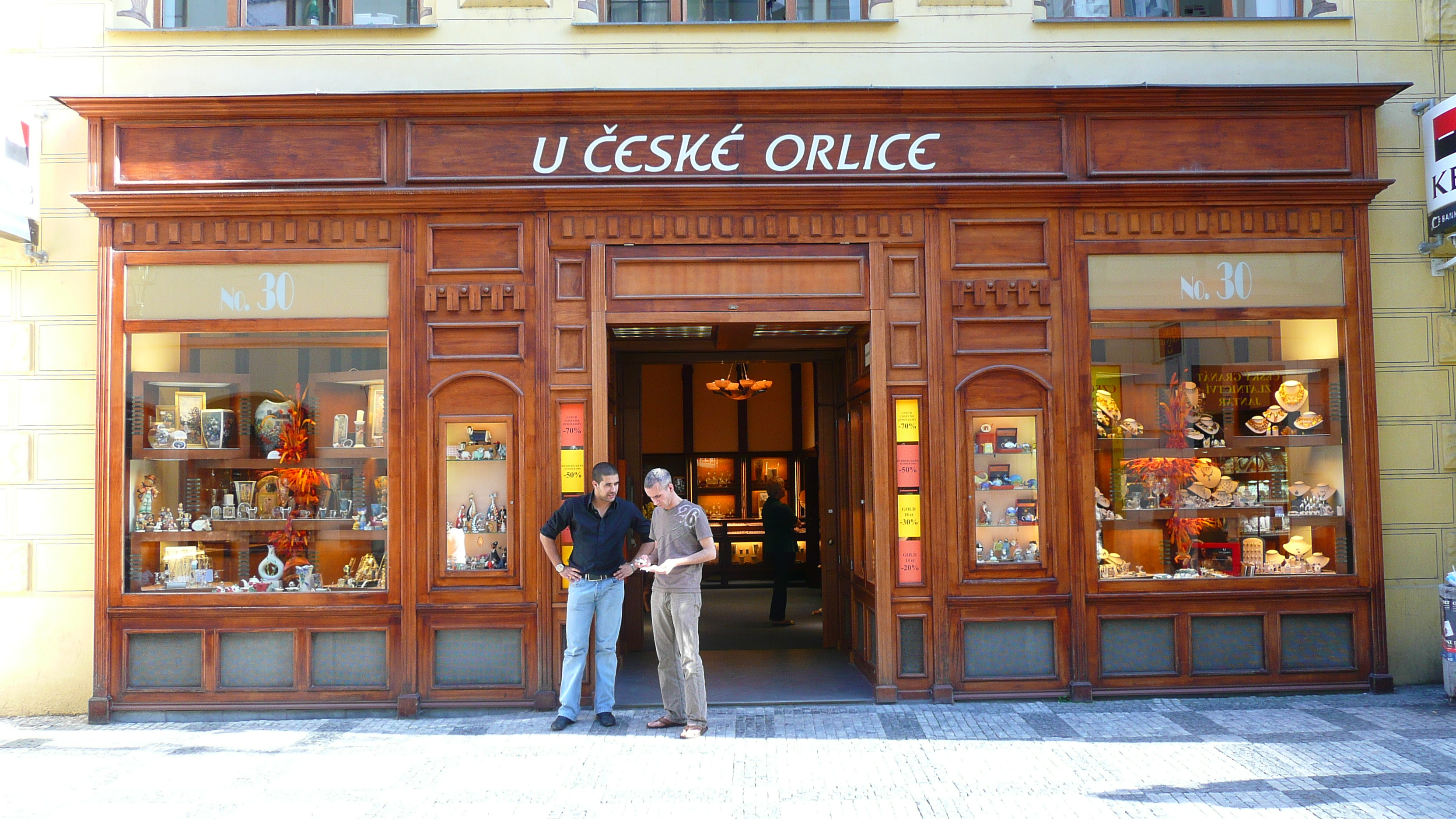 รูปถ่าย สาธารณรัฐเช็ก(Czech Republic) ปราก(Prague) เซเลทน่า(Celetna) 2007-07 9