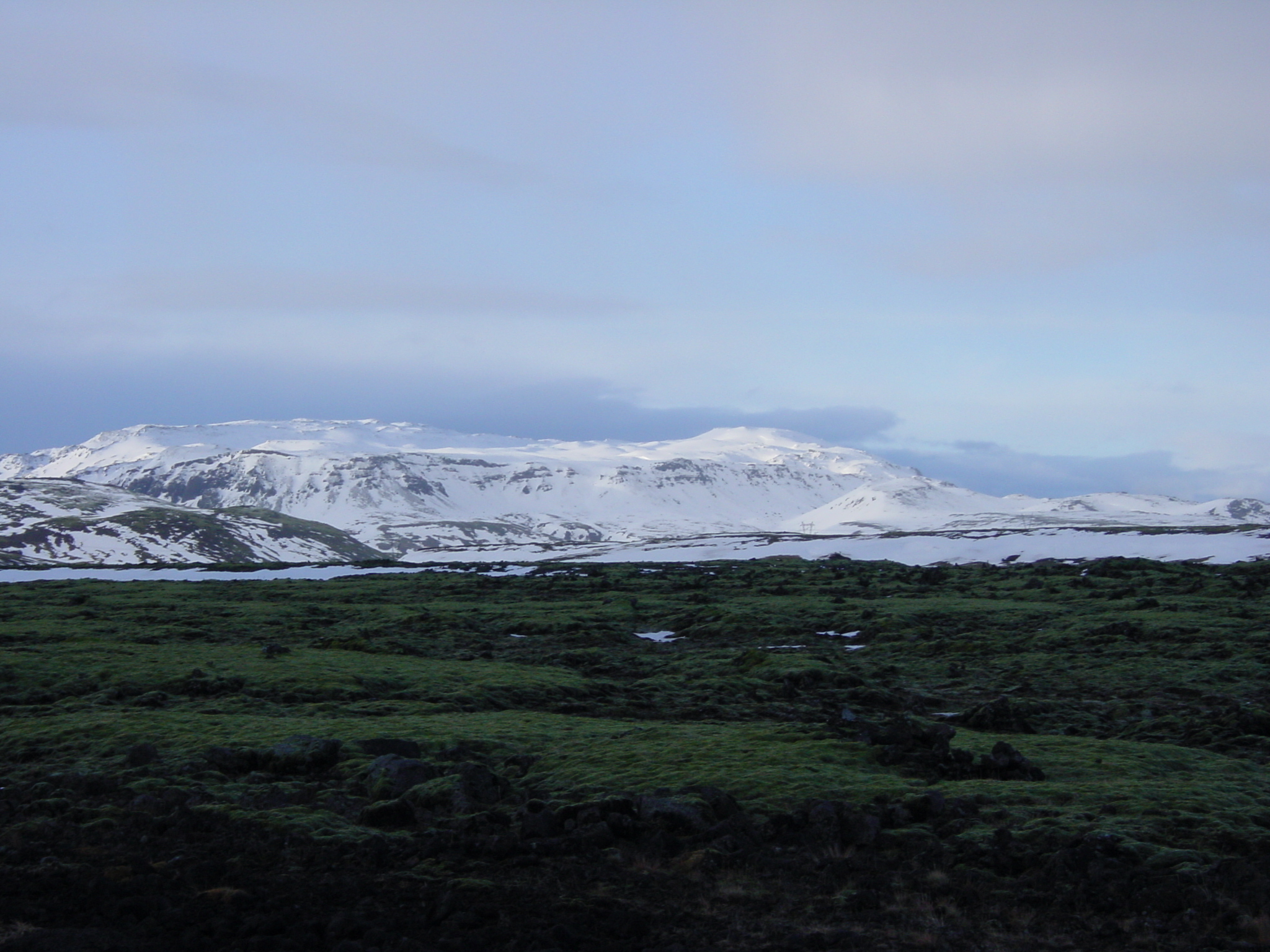 รูปถ่าย ไอซ์แลนด์(Iceland) ถนนหมายเลข 39 ไปเรคยาวิก(Road 39 to Reykjavik) 2003-03 32