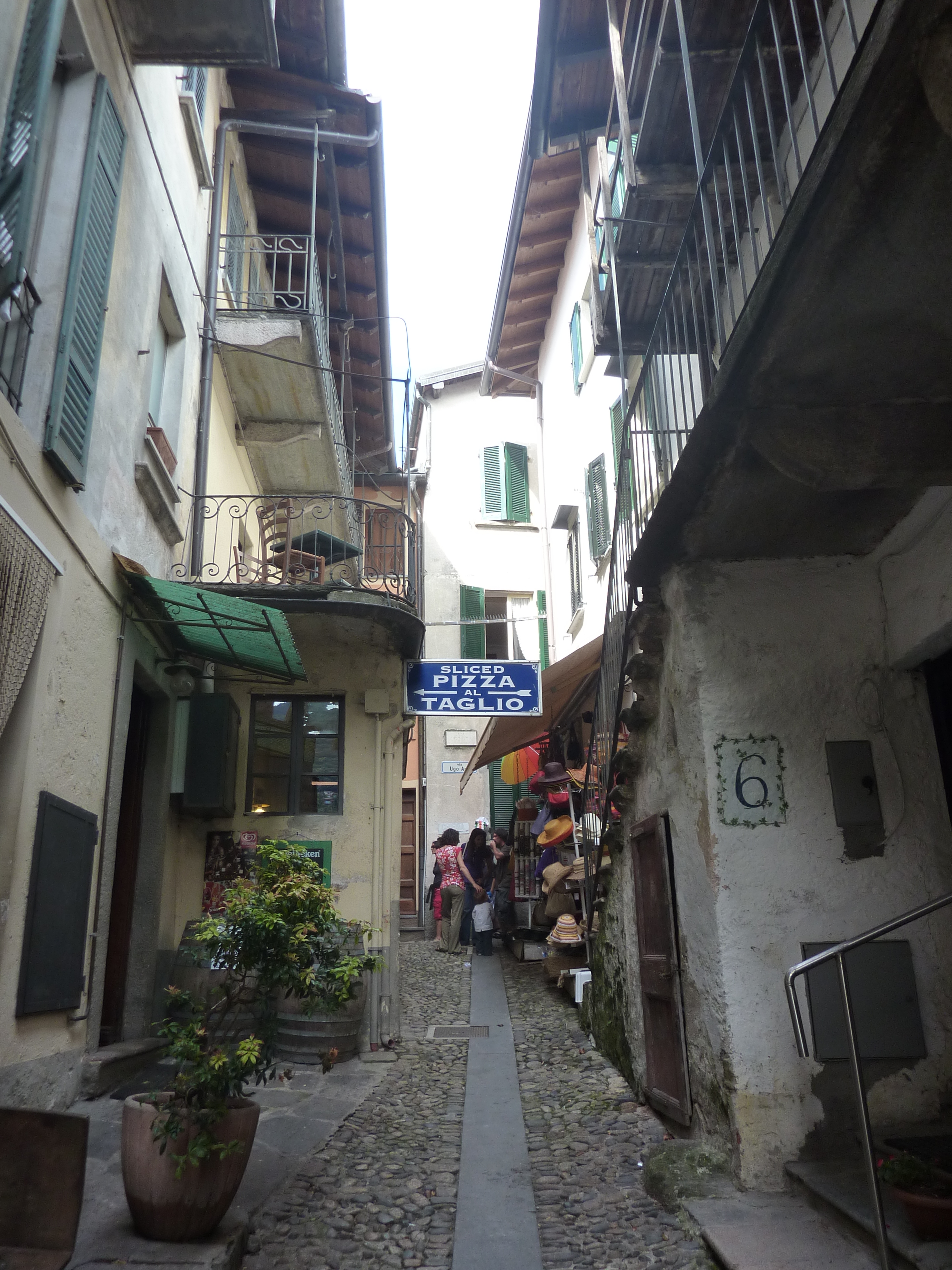 รูปถ่าย อิตาลี(Italy) เกาะอีโซลาเปสกาโตรี(Isola Pescatori) 2009-06 10