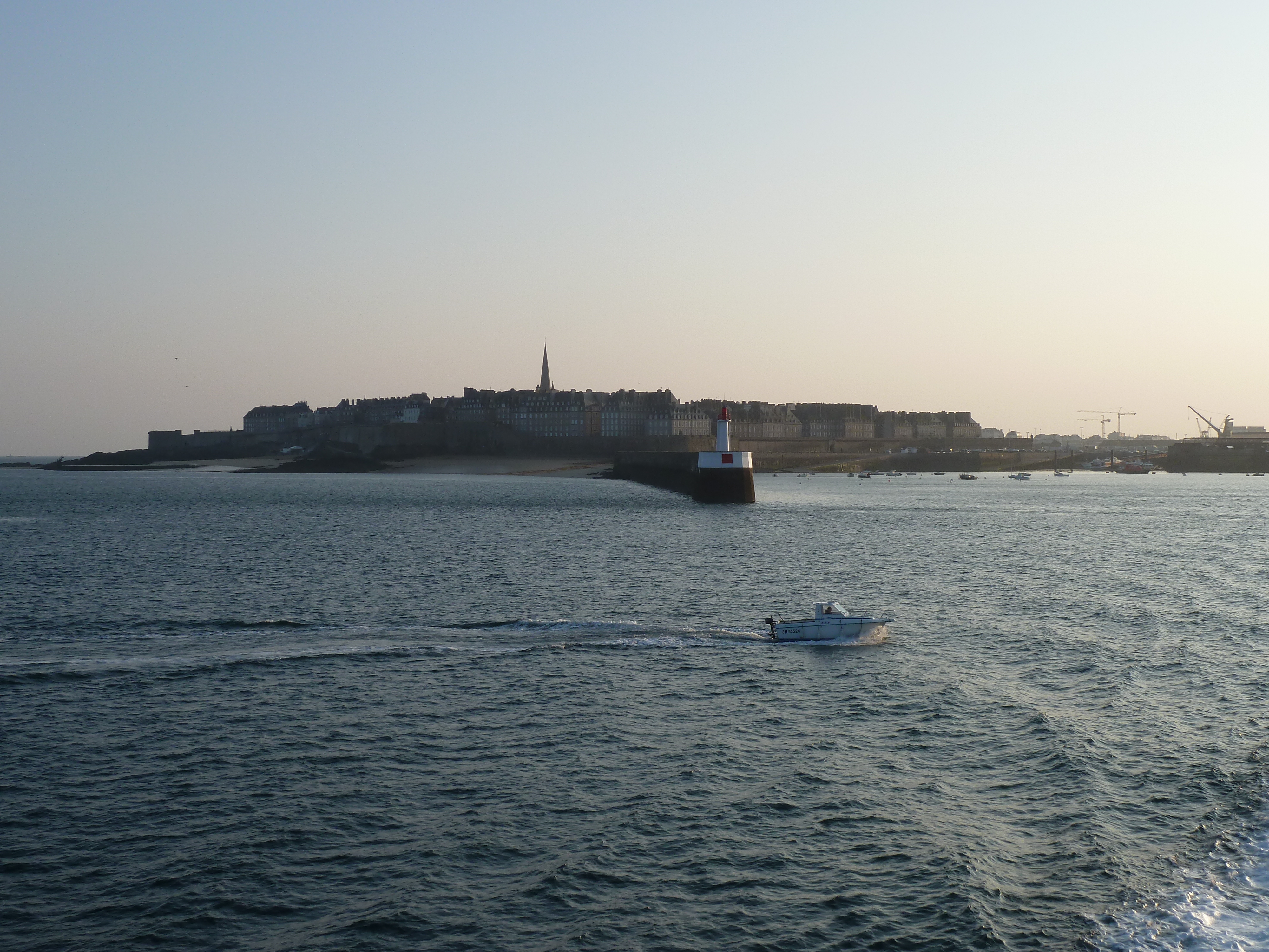 รูปถ่าย ฝรั่งเศส(France) เรือจากแซ็งมาโลไปเจอร์ซีย์(Boat from St Malo to Jersey) 2010-04 78