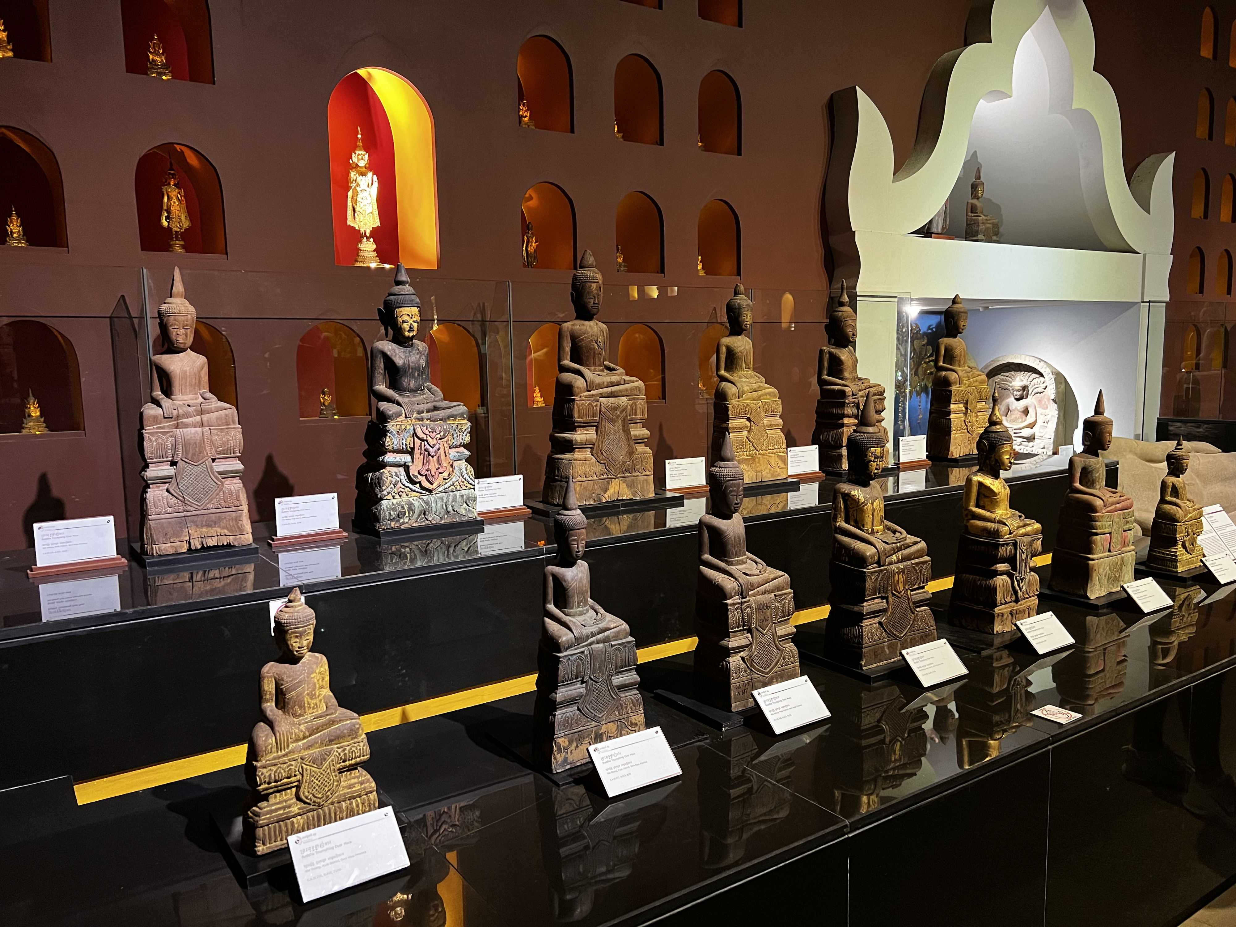 รูปถ่าย กัมพูชา(Cambodia) เสียมราฐ(Siem Reap) พิพิธภัณฑ์แห่งชาติอังกอร์(Angkor National Museum) 2023-01 62