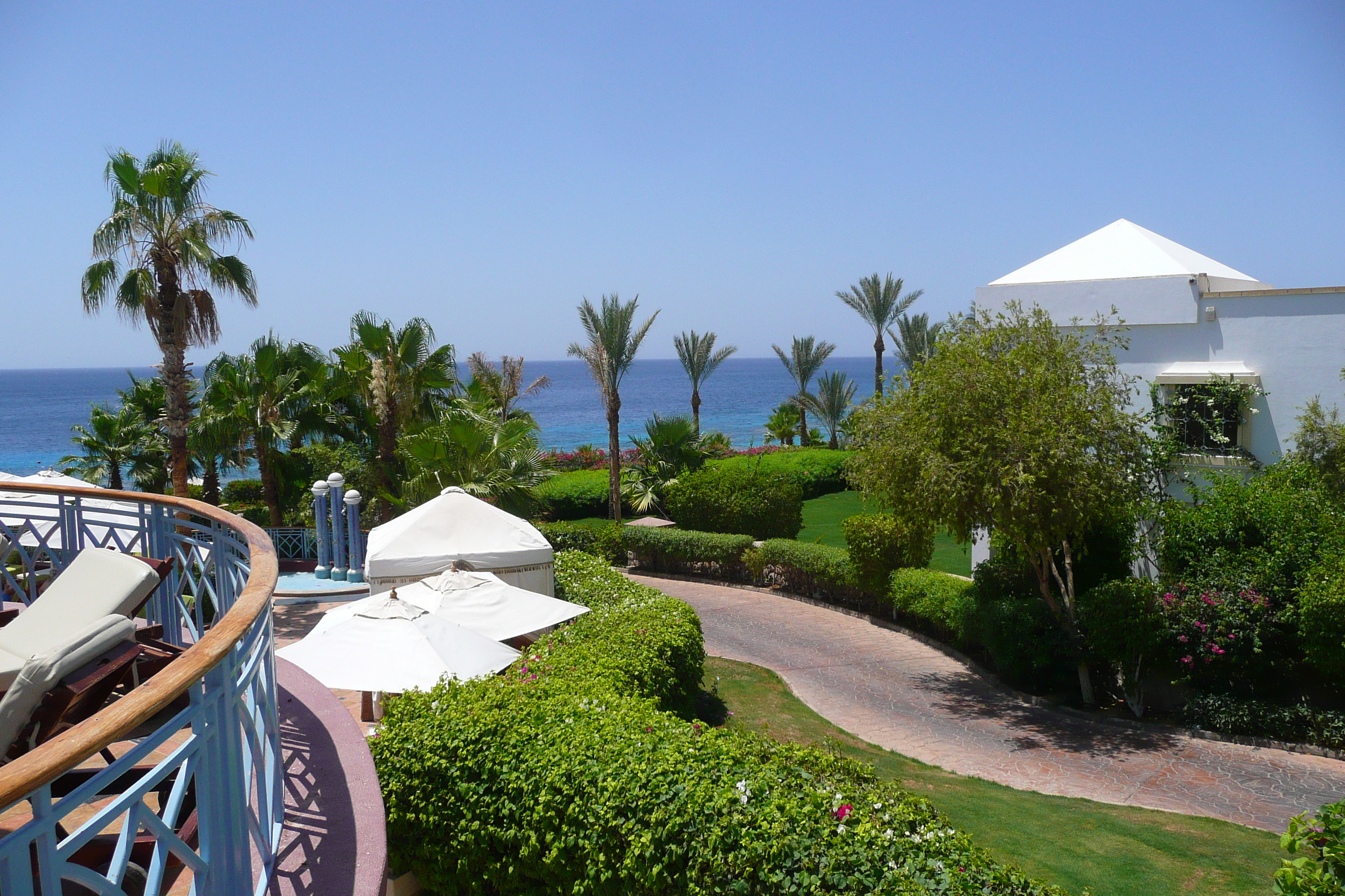 รูปถ่าย อียิปต์(Egypt) ชาร์มเอลชีค(Sharm el Sheikh) โรงแรมไฮแอต(Hyatt Hotel) สระว่ายน้ำไฮแอต ชาร์มเอลชีค(Hyatt Sharm el Sheikh Pool) 2008-06 69
