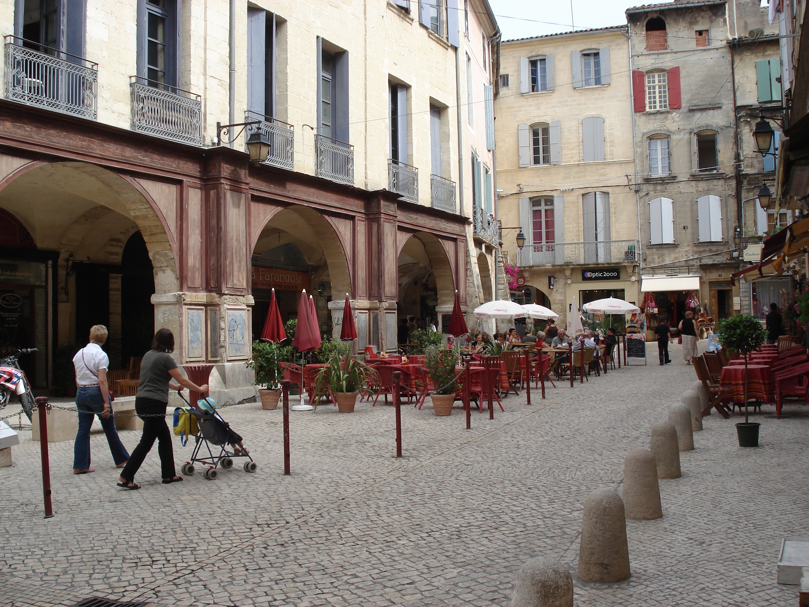 รูปถ่าย ฝรั่งเศส(France) โซเมียร์(Sommieres) 2006-06 56