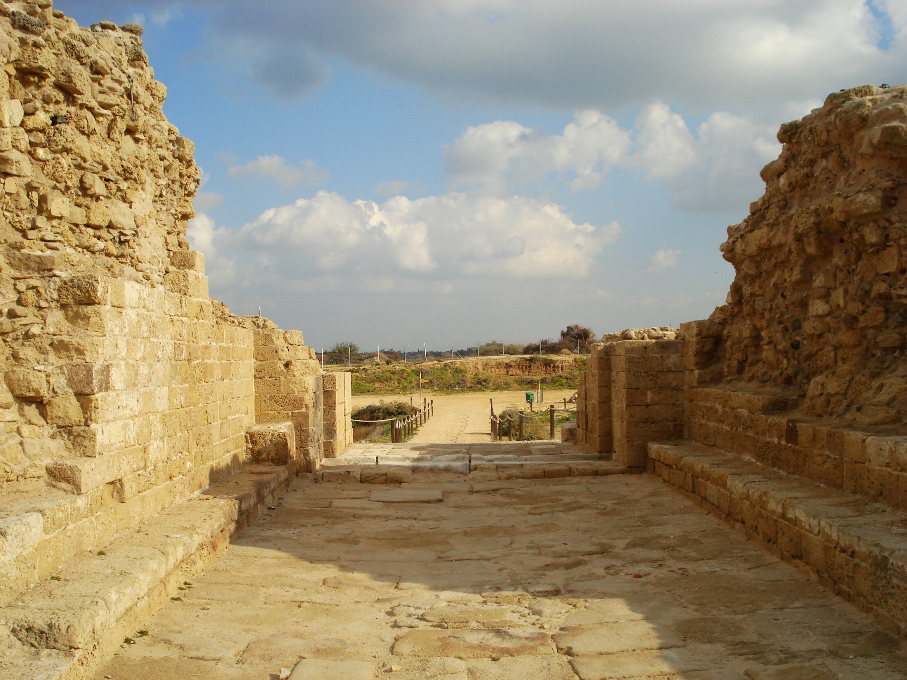 รูปถ่าย อิสราเอล(Israel) อปอลโลเนีย(Apollonia) 2006-12 2