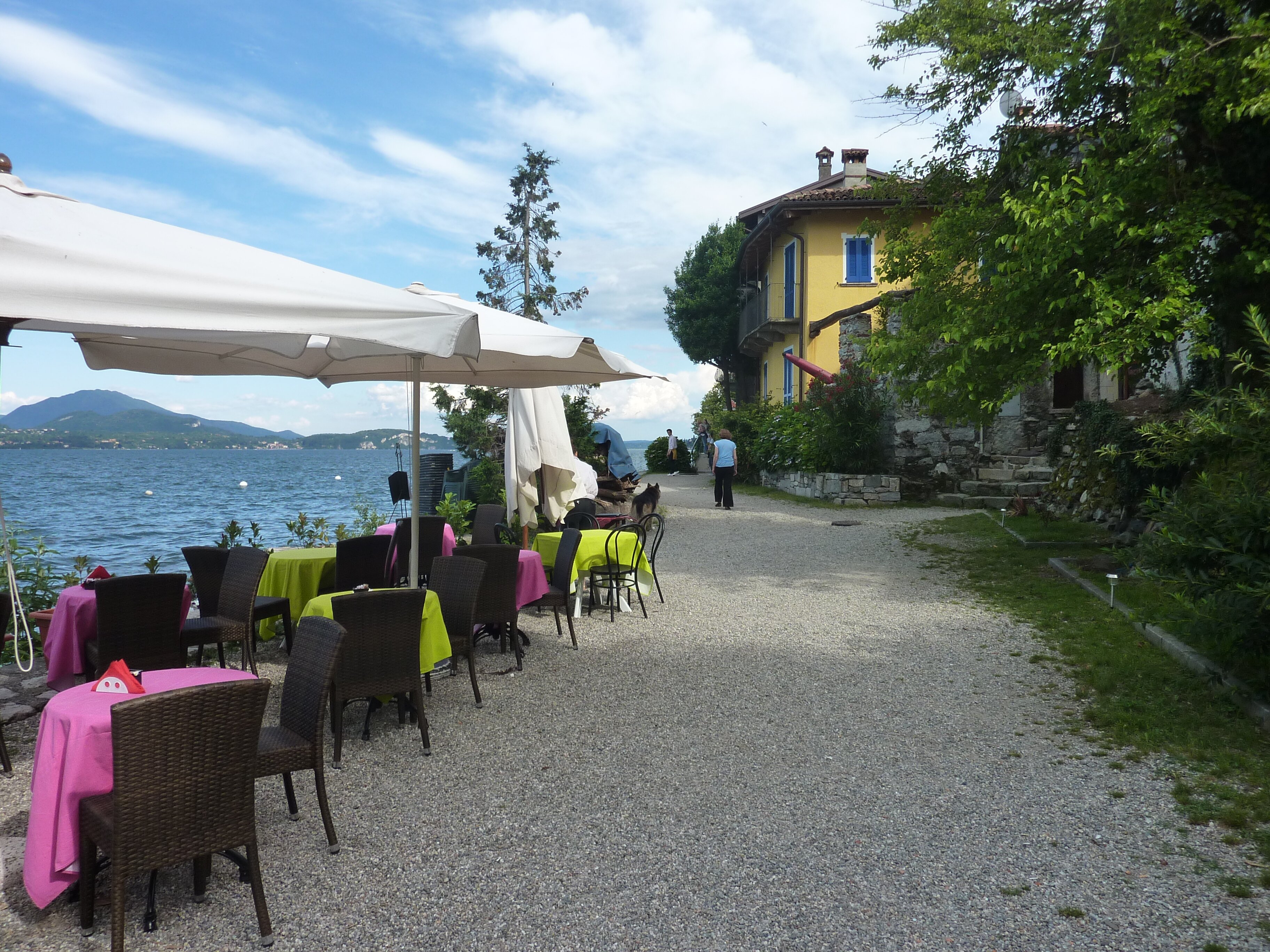 รูปถ่าย อิตาลี(Italy) เกาะอีโซลาเปสกาโตรี(Isola Pescatori) 2009-06 1