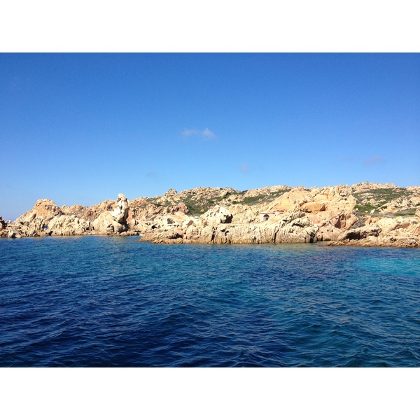 รูปถ่าย อิตาลี(Italy) อ่าวกาลาลุงกา(Cala Lunga) 2012-09 19
