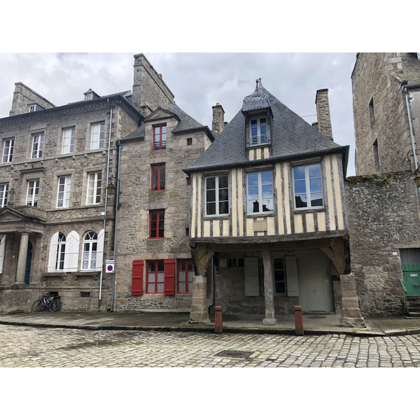 รูปถ่าย ฝรั่งเศส(France) ดีน็อง(Dinan) 2020-06 2