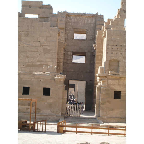 รูปถ่าย อียิปต์(Egypt) ลูซอร์(Luxor) 2007-04 58