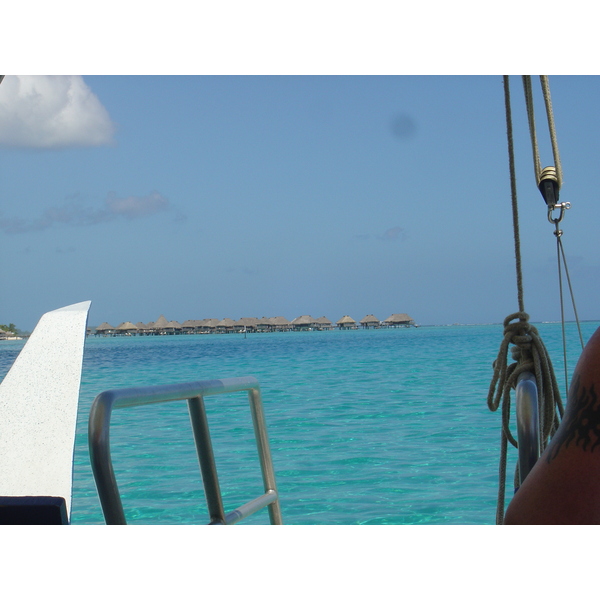 รูปถ่าย เฟรนช์โพลี่นีเซีย(Polynesia) มูเรีย(Moorea) 2006-04 67