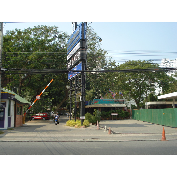 รูปถ่าย ไทย(Thailand) พัทยา(Pattaya) พัทยาสายสอง(Pattaya Saisong) 2008-01 88