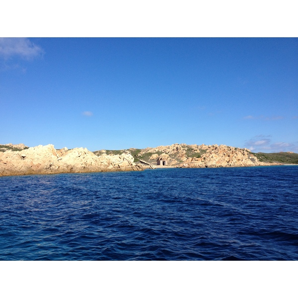 รูปถ่าย อิตาลี(Italy) อ่าวกาลาลุงกา(Cala Lunga) 2012-09 20