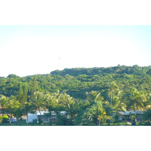 รูปถ่าย นิวแคลิโดเนีย(New Caledonia) เกาะลีฟู(Lifou) อ่าวชาโตบรีย็อง(Chateaubriand Bay) 2010-05 58