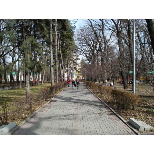 รูปถ่าย คาซัคสถาน(Kazakhstan) อัลมาตี(Almaty) 2007-03 26