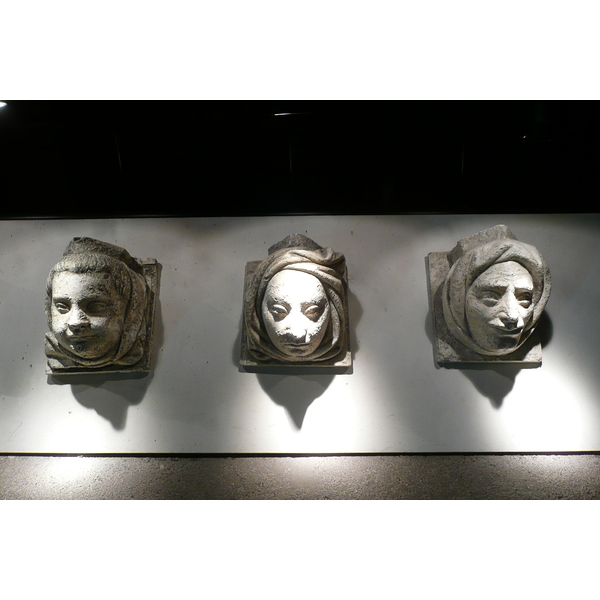 รูปถ่าย ฝรั่งเศส(France) บูร์ฌ(Bourges) วังฌักเกอร์(Palais Jacques Coeur) 2008-04 21