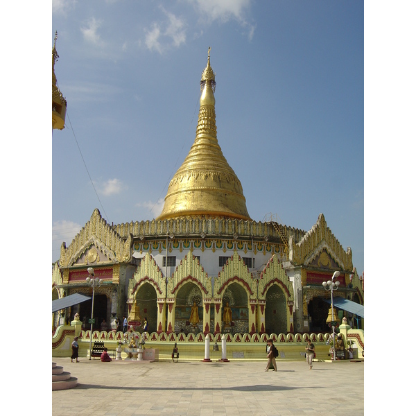 รูปถ่าย พม่า(Myanmar) ย่างกุ้ง(Yangon) 2005-01 179