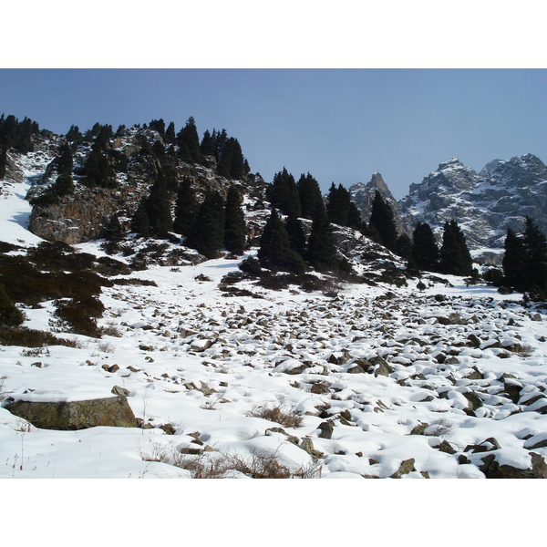รูปถ่าย คาซัคสถาน(Kazakhstan) ซิมบูแลค(Shymbulak) 2007-03 124