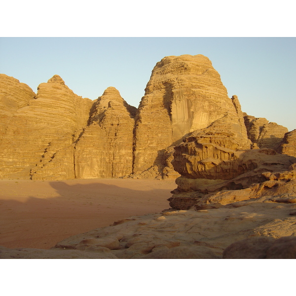 รูปถ่าย จอร์แดน(Jordan) ทะเลทรายวาดีรัม(Wadi Rum Desert) 2004-10 21