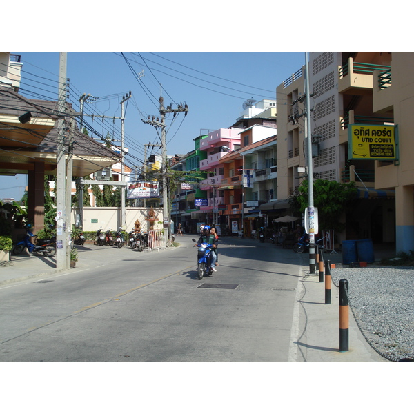 รูปถ่าย ไทย(Thailand) พัทยา(Pattaya) ซอยบัวขาว(Soi Boakhao) 2008-01 112