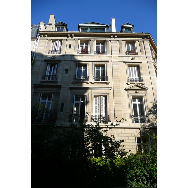 รูปถ่าย ฝรั่งเศส(France) ปารีส(Paris) คุ้มที่ 8(8th Arrondissement) ถนนแร็มบรันต์(Rue Rembrandt) 2007-09 32